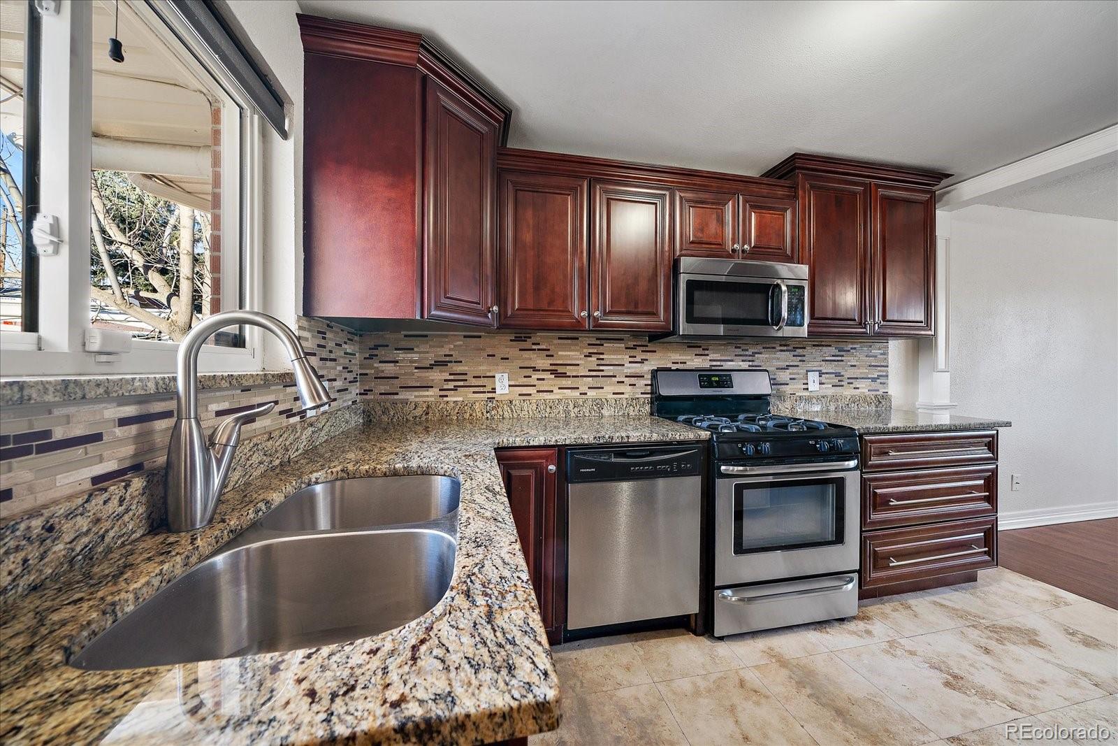 MLS Image #7 for 443 s robb way,lakewood, Colorado