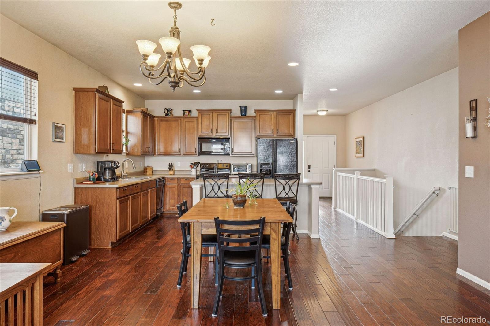 MLS Image #6 for 25077 e canal place,aurora, Colorado