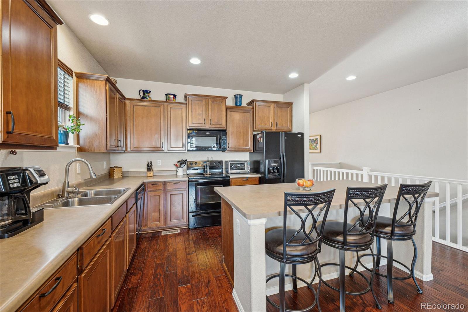 MLS Image #8 for 25077 e canal place,aurora, Colorado