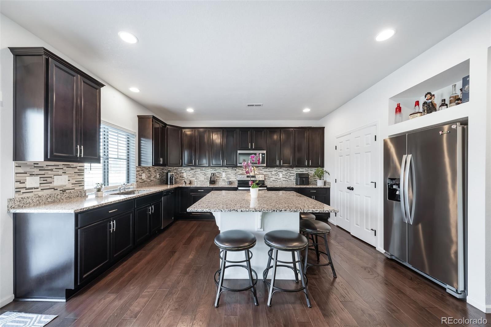 MLS Image #15 for 5385  walden court,denver, Colorado