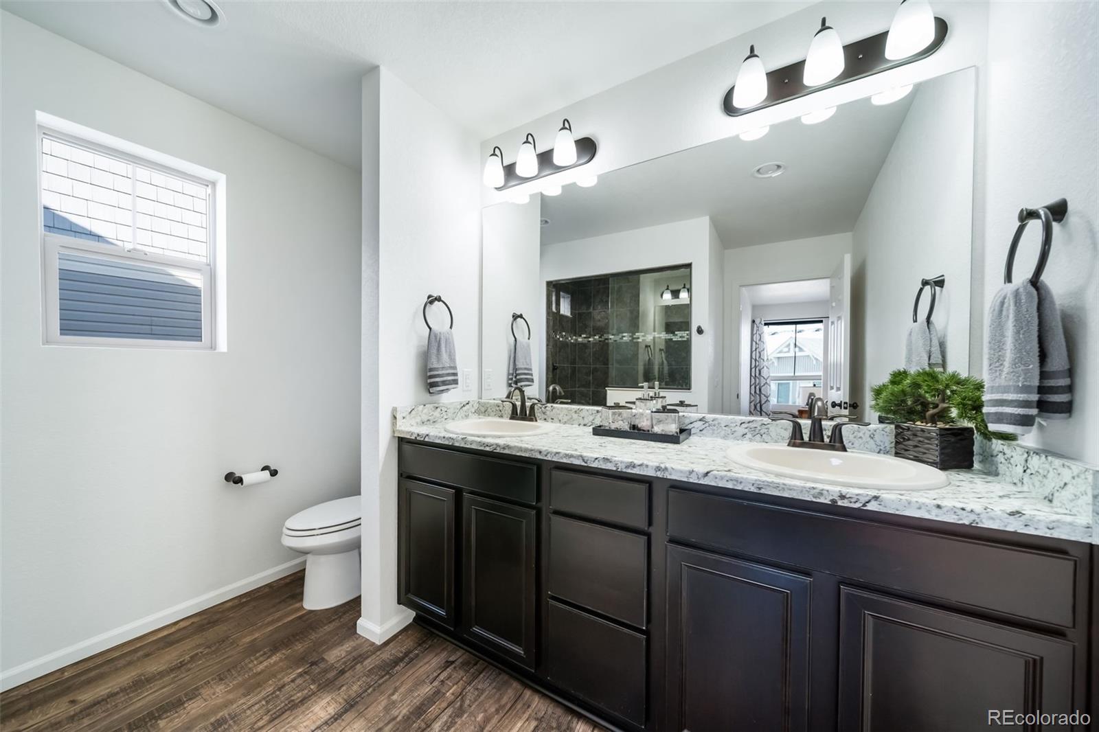 MLS Image #26 for 5385  walden court,denver, Colorado