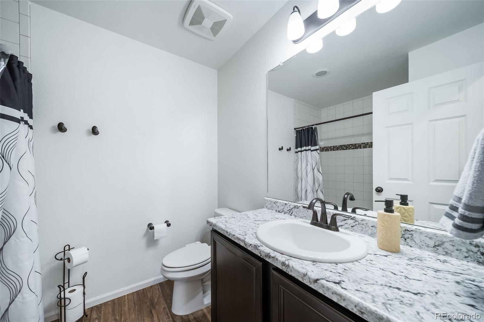 MLS Image #33 for 5385  walden court,denver, Colorado