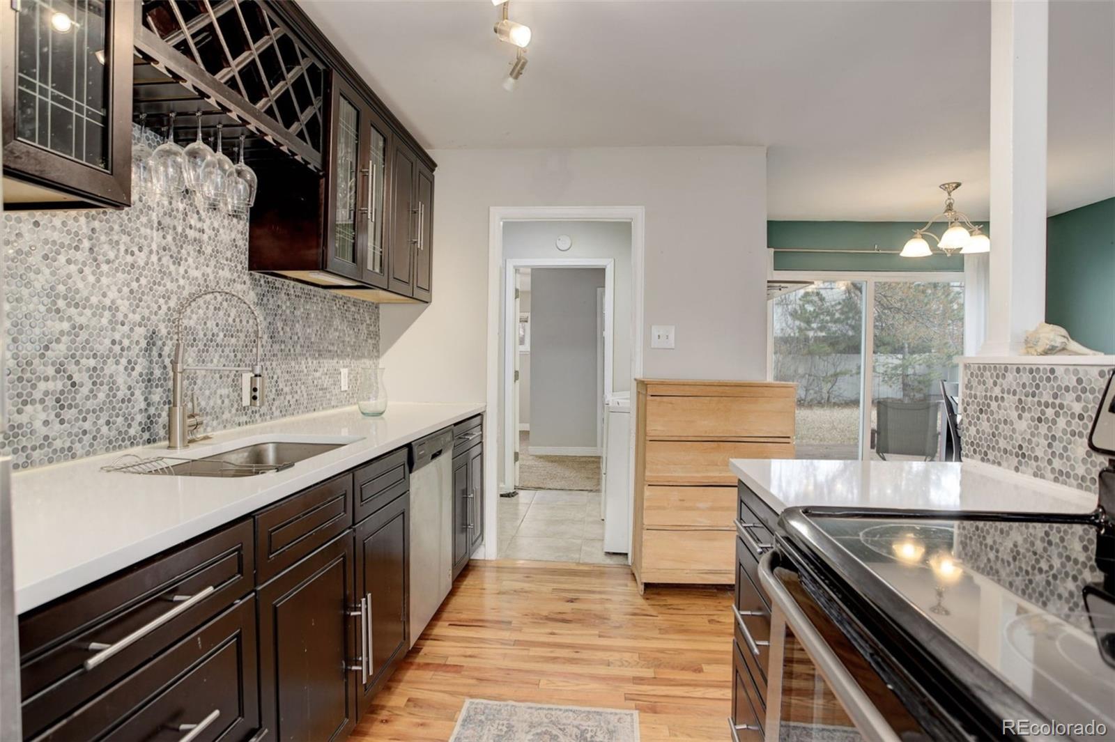 MLS Image #6 for 3052 s grape way,denver, Colorado