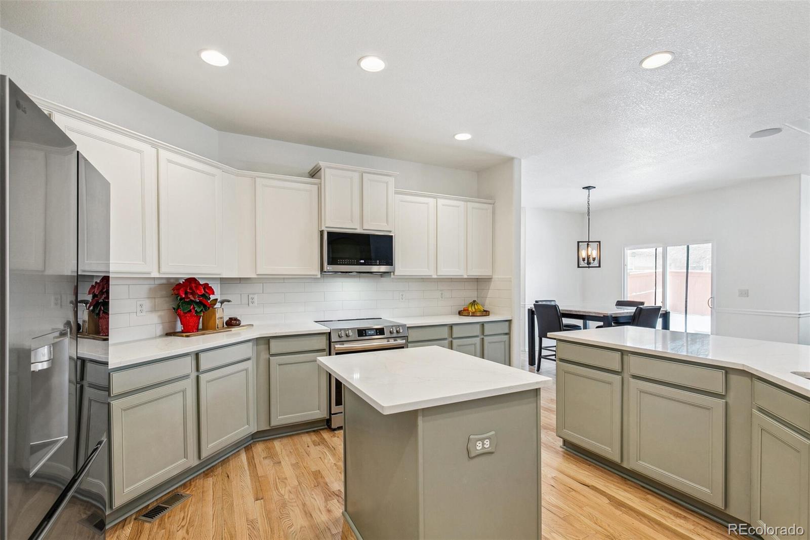 MLS Image #6 for 25018 e canal place,aurora, Colorado