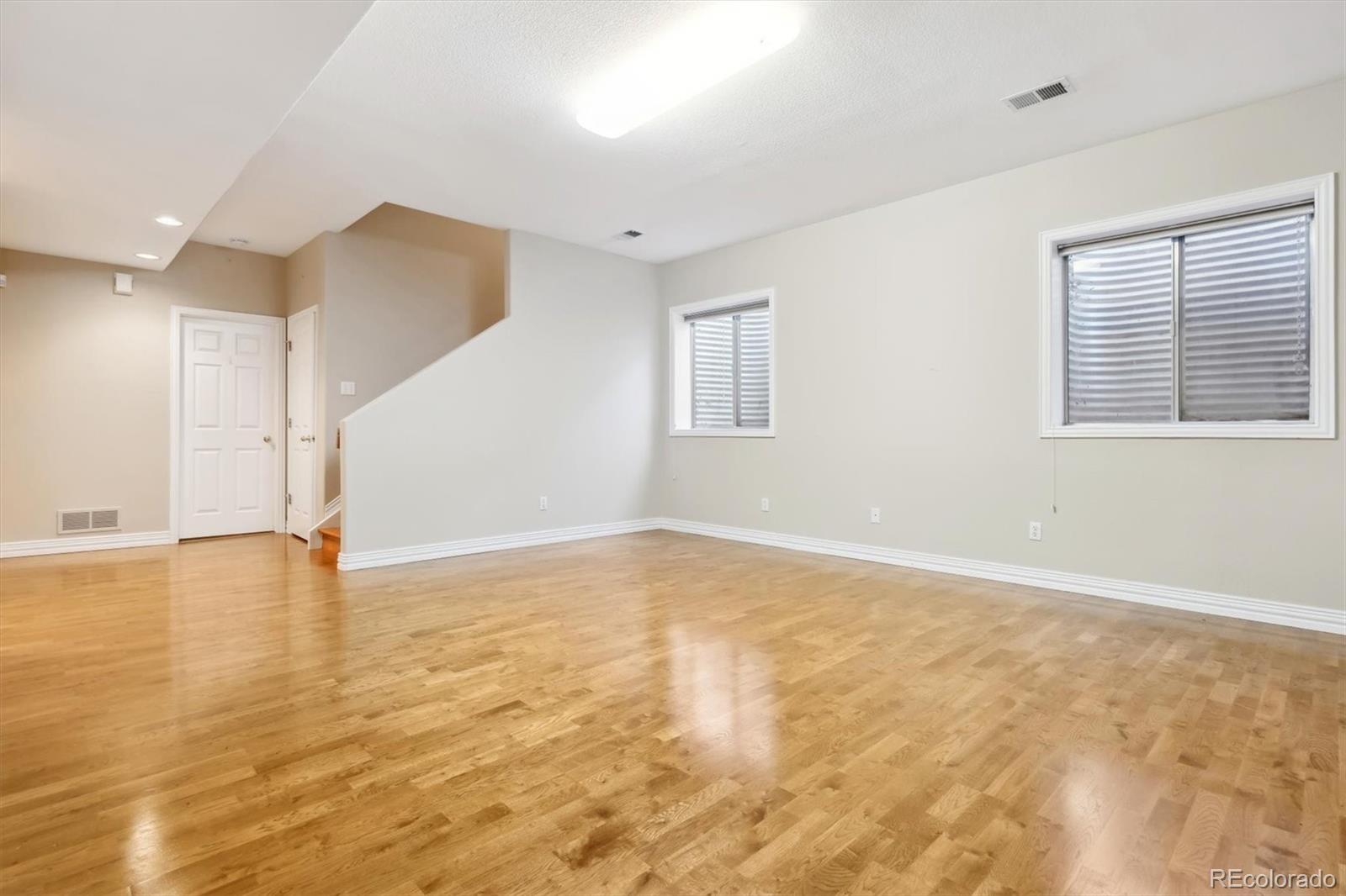 MLS Image #29 for 1011 s valentia street,denver, Colorado