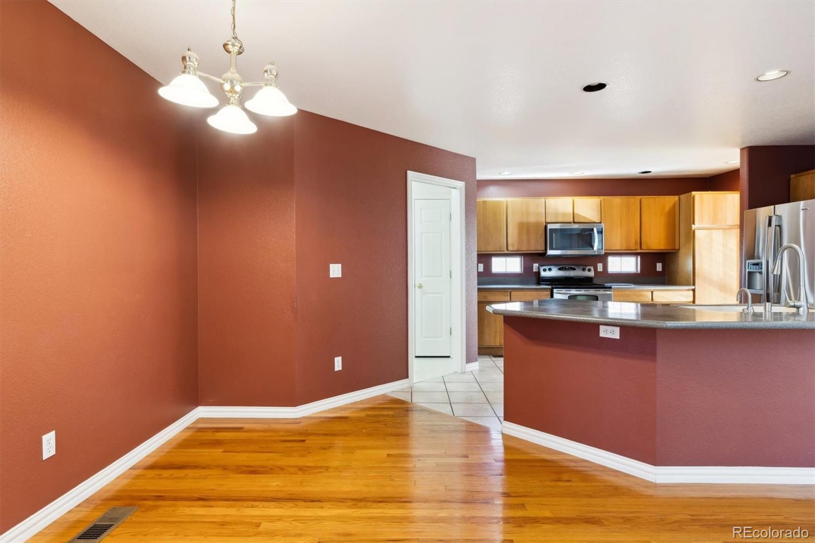 MLS Image #8 for 1011 s valentia street,denver, Colorado