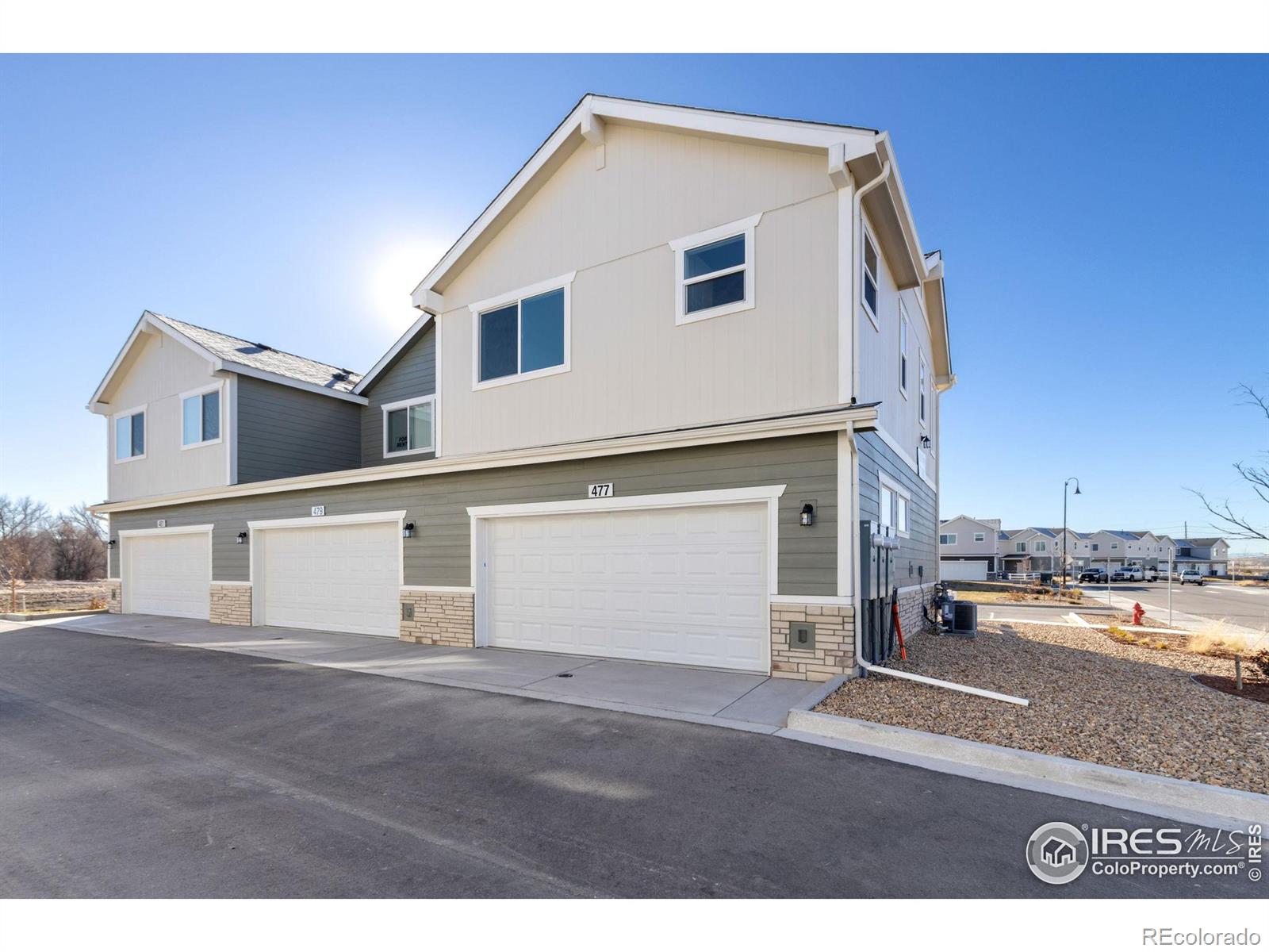 MLS Image #14 for 477  condor way,johnstown, Colorado