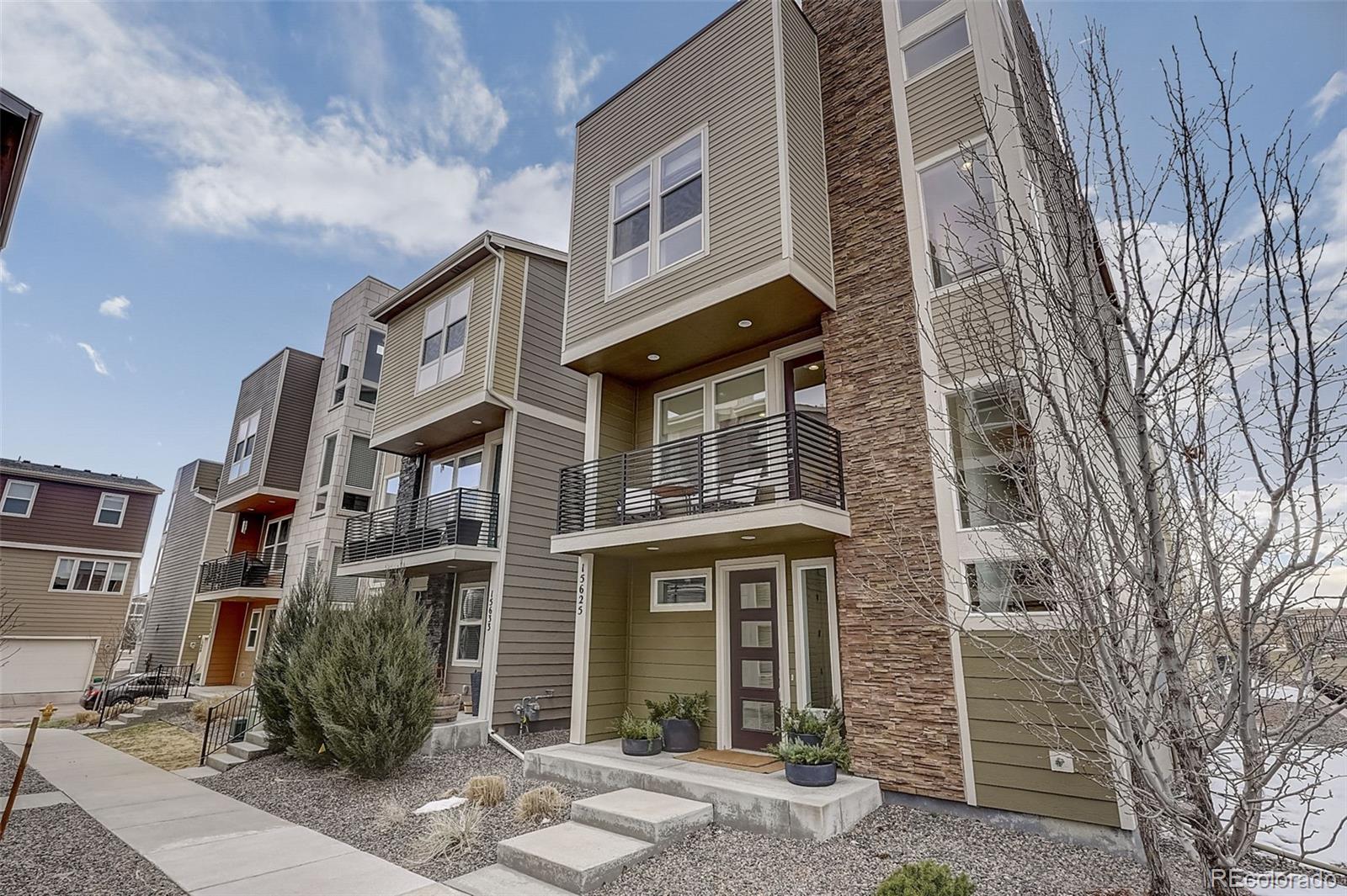 MLS Image #0 for 15625 e broncos place,centennial, Colorado