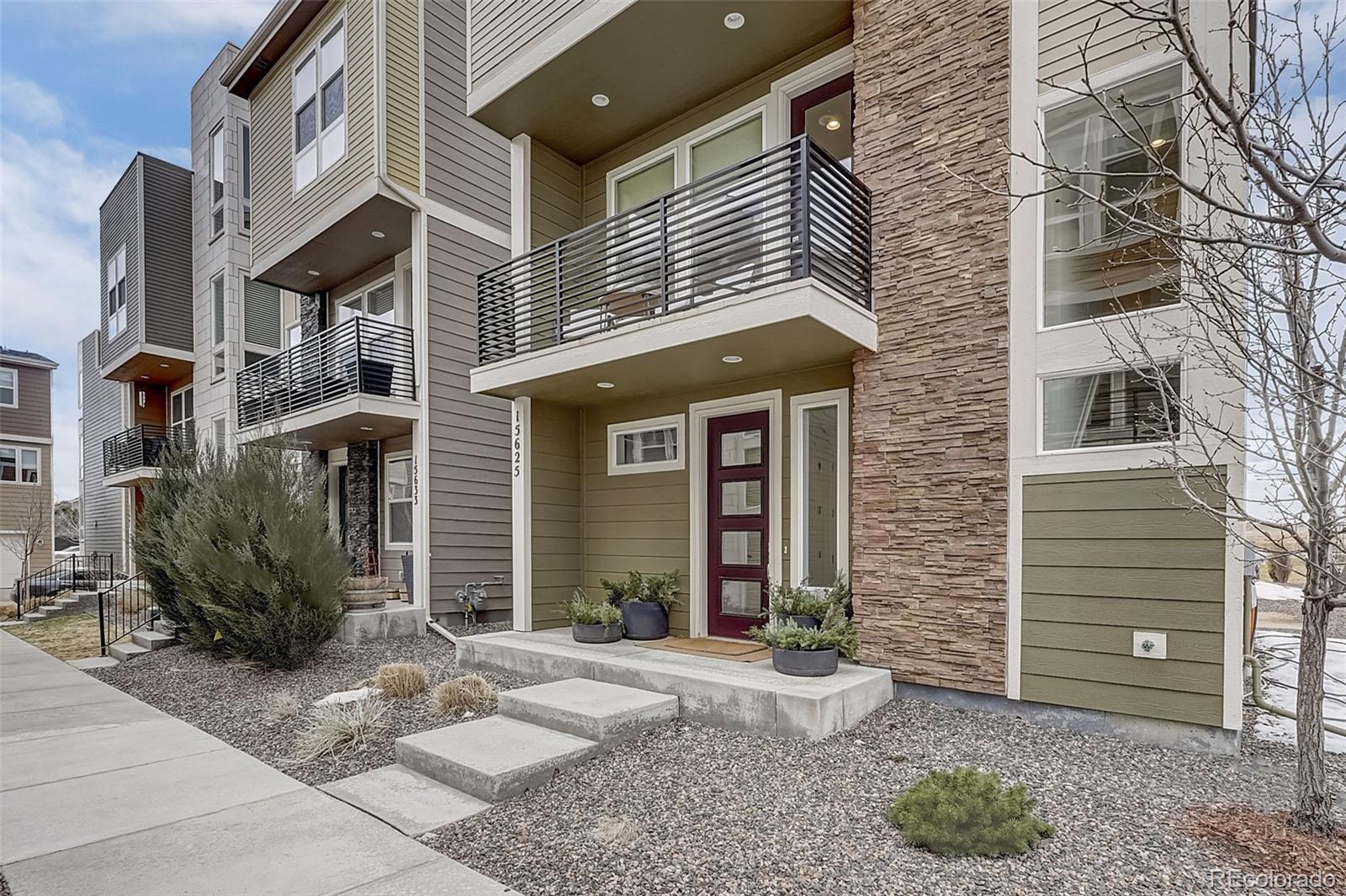 MLS Image #1 for 15625 e broncos place,centennial, Colorado