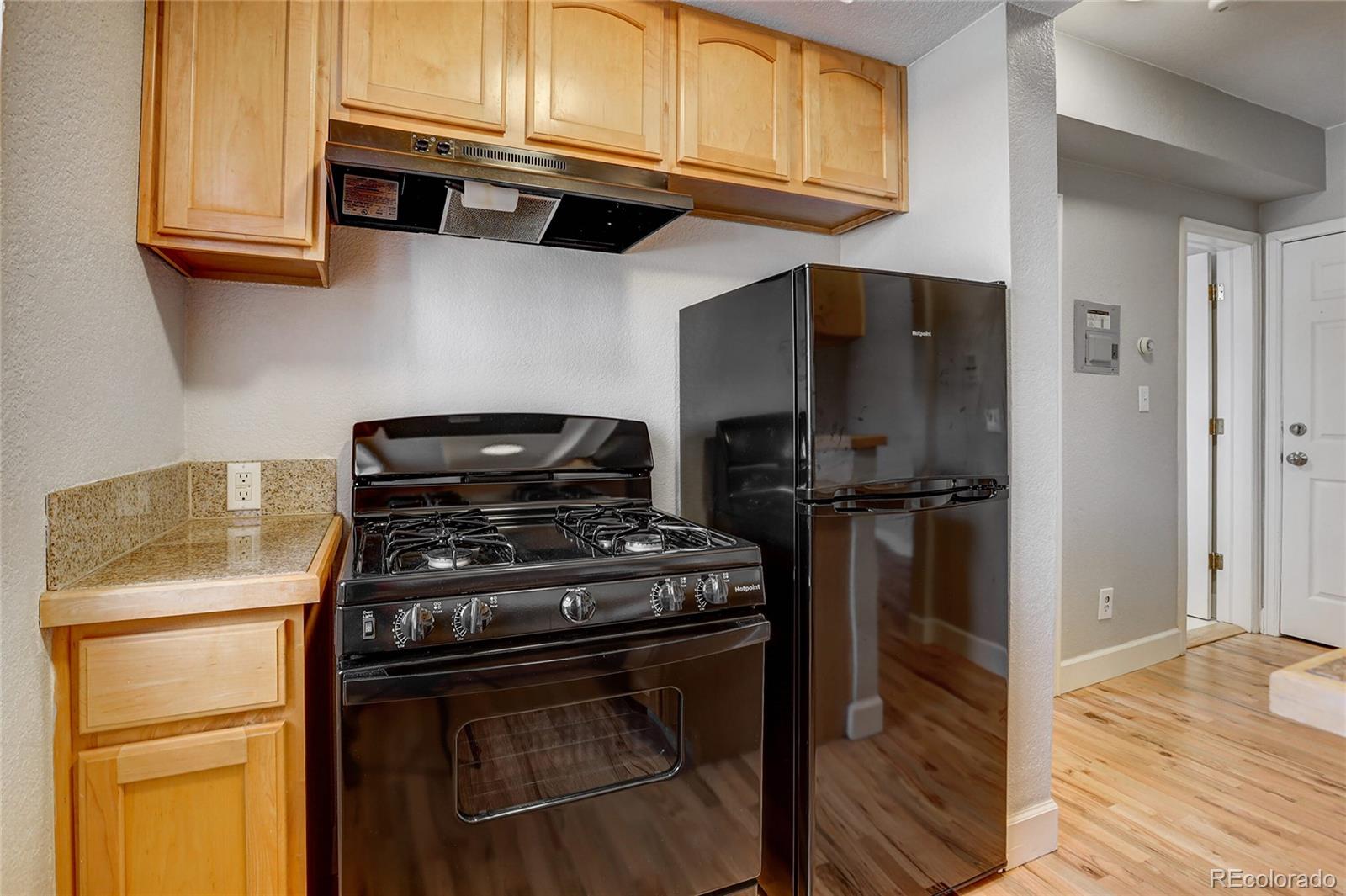 MLS Image #14 for 1629 n clarkson street 28,denver, Colorado