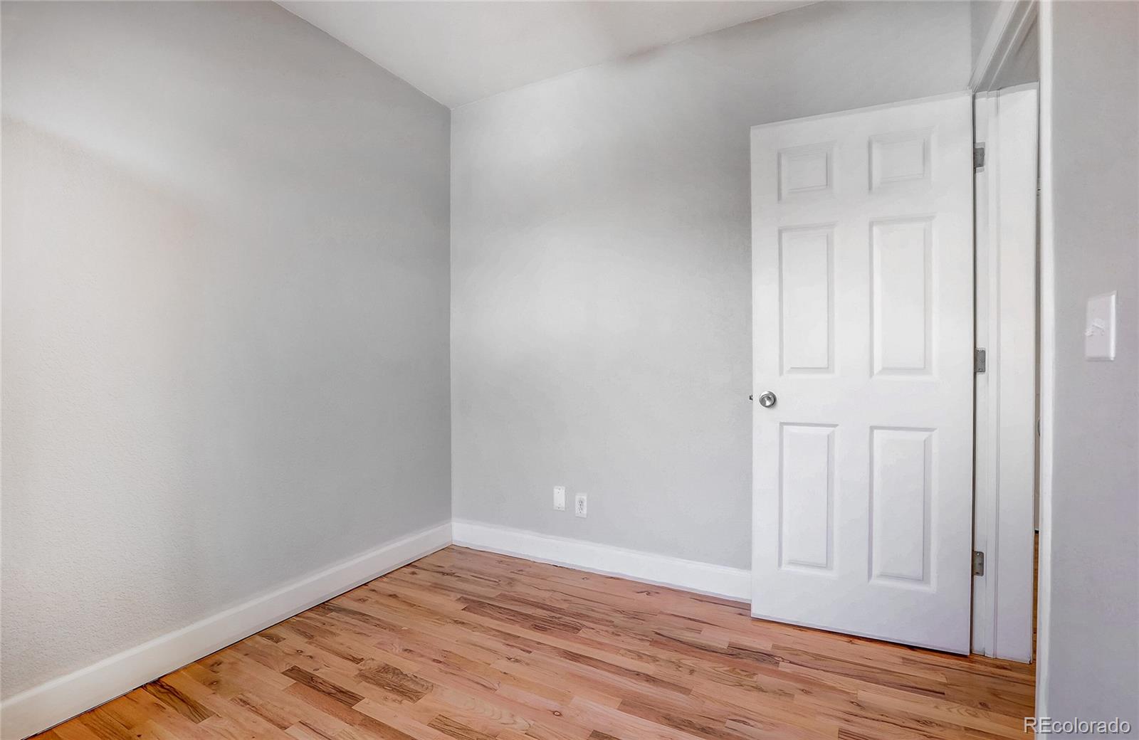 MLS Image #20 for 1629 n clarkson street 28,denver, Colorado