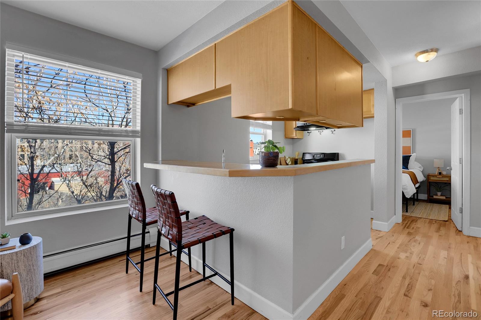 MLS Image #9 for 1629 n clarkson street 28,denver, Colorado