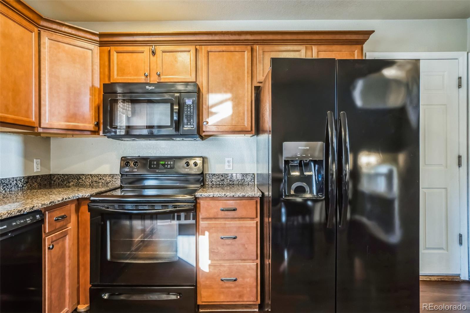 MLS Image #10 for 18522 e linvale place,aurora, Colorado