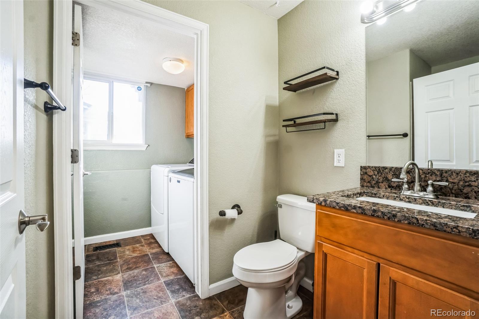 MLS Image #15 for 18522 e linvale place,aurora, Colorado