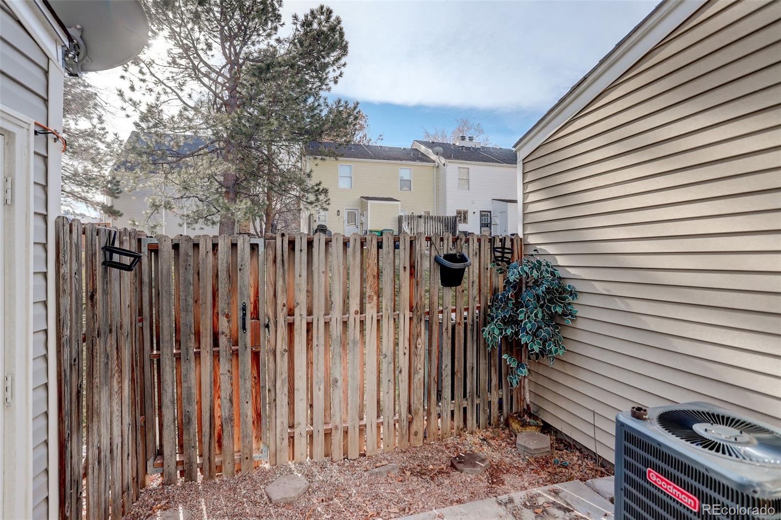 MLS Image #16 for 8978 w dartmouth place,lakewood, Colorado