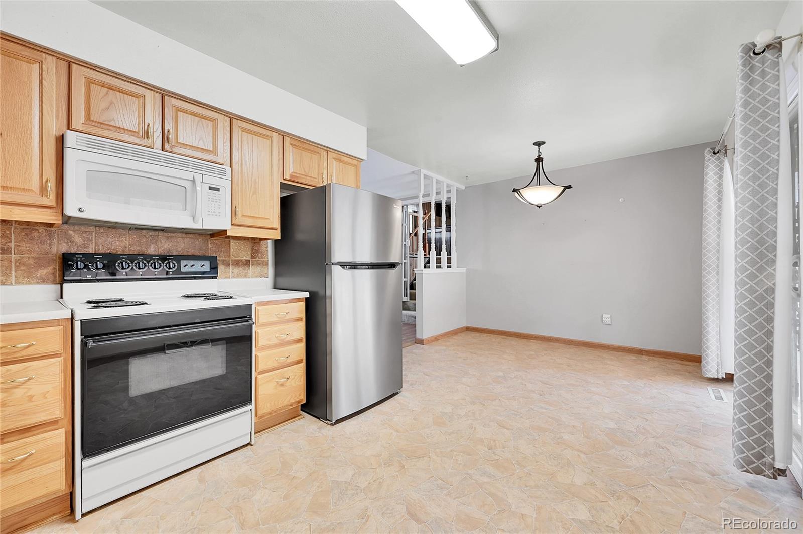 MLS Image #14 for 12102 e hawaii drive,aurora, Colorado