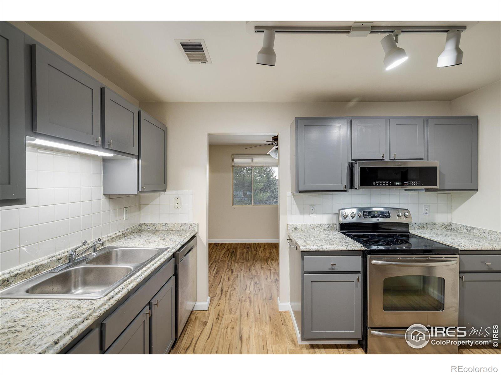 MLS Image #13 for 600  manhattan drive,boulder, Colorado