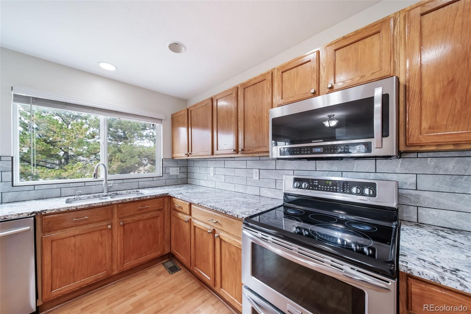 MLS Image #13 for 1109 s alton court,denver, Colorado