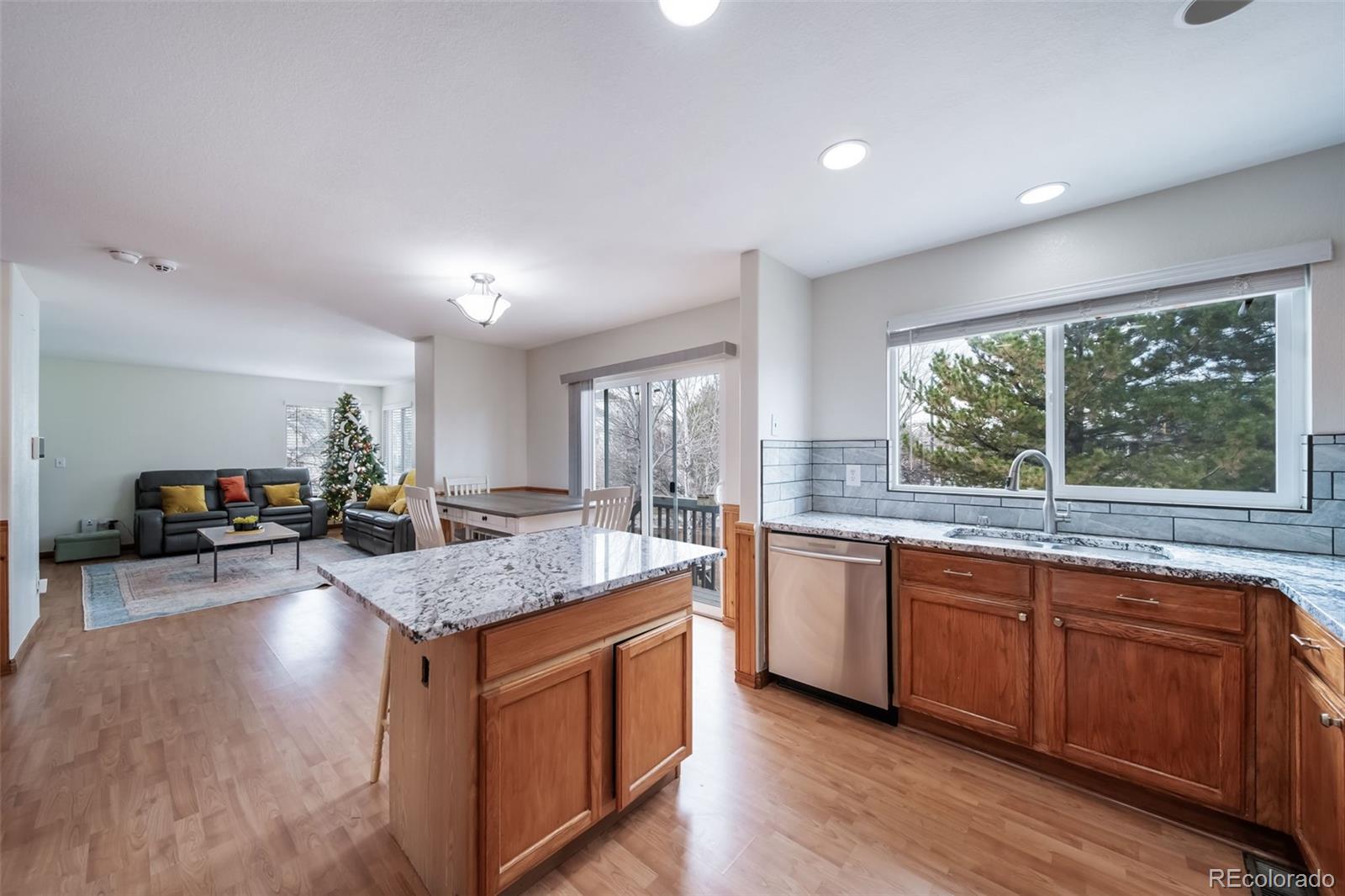 MLS Image #14 for 1109 s alton court,denver, Colorado