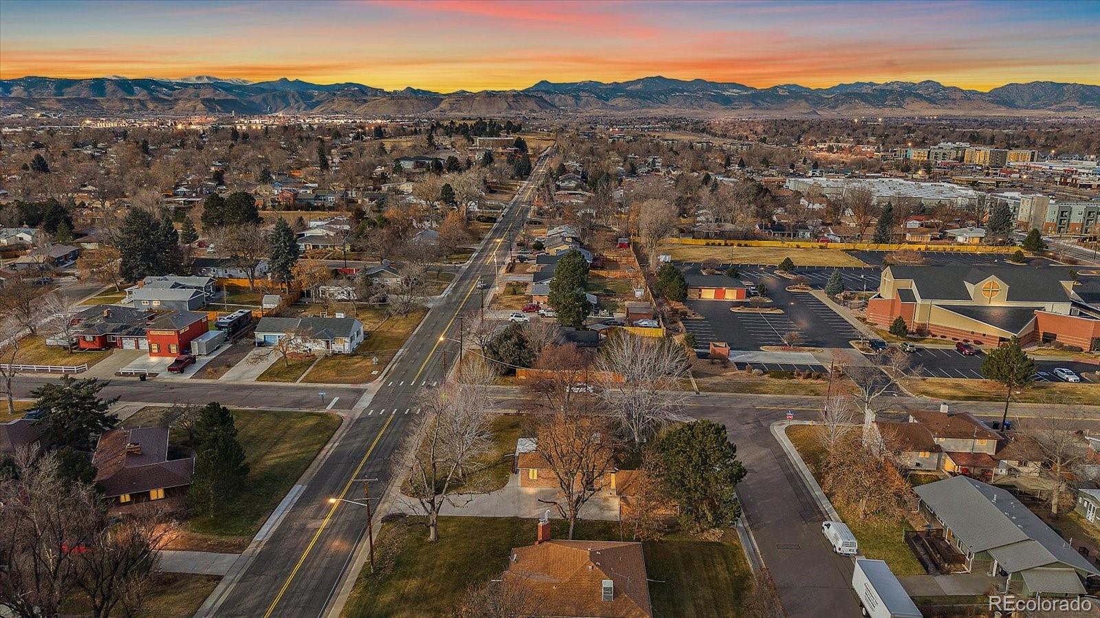 MLS Image #1 for 8995  grandview avenue,arvada, Colorado