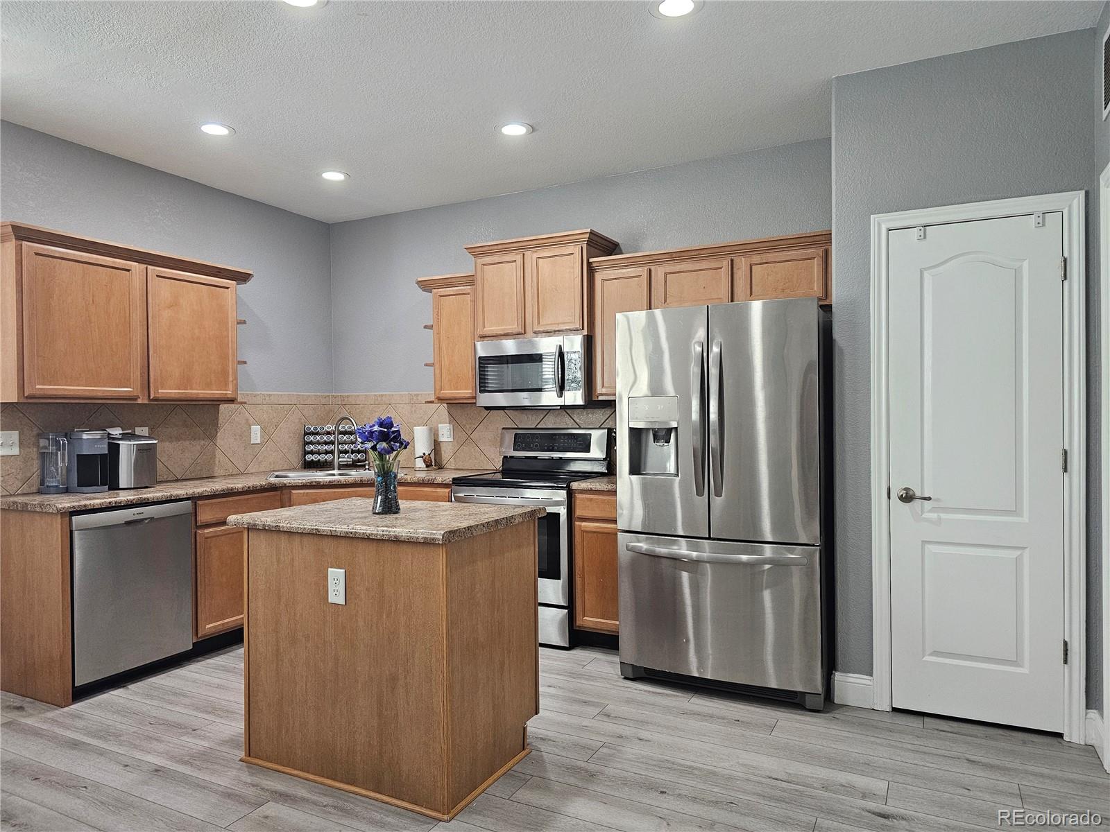 MLS Image #9 for 5551  29th street,greeley, Colorado