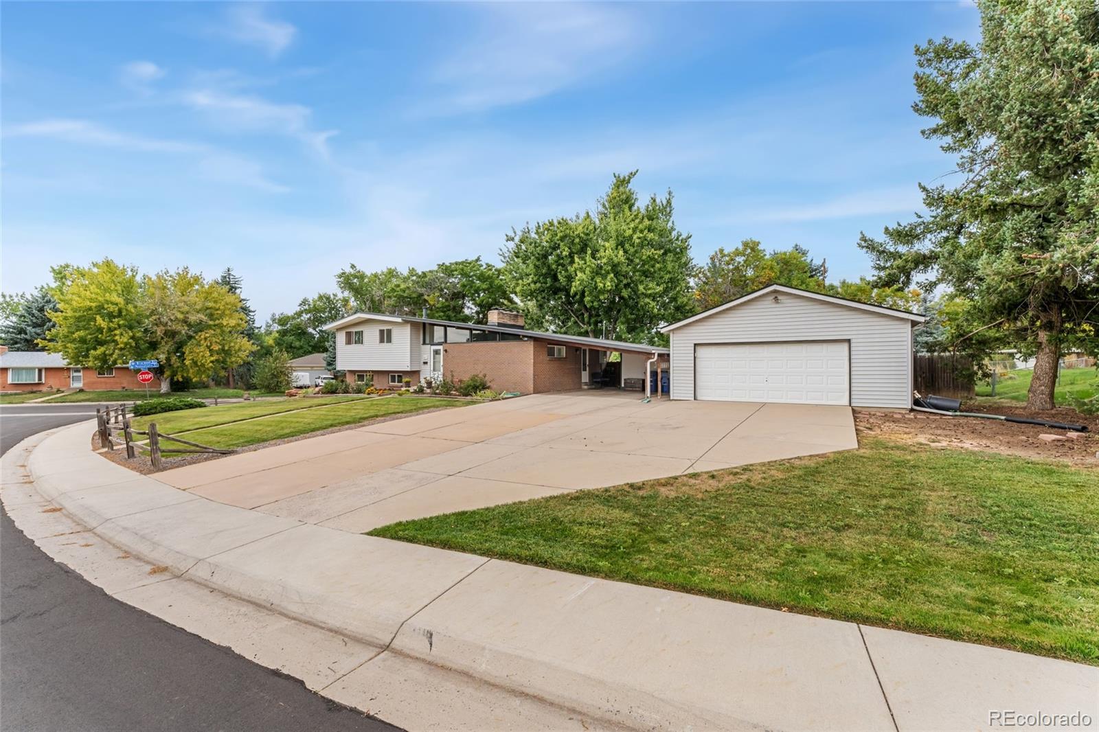 MLS Image #2 for 6875 s pennsylvania street,centennial, Colorado