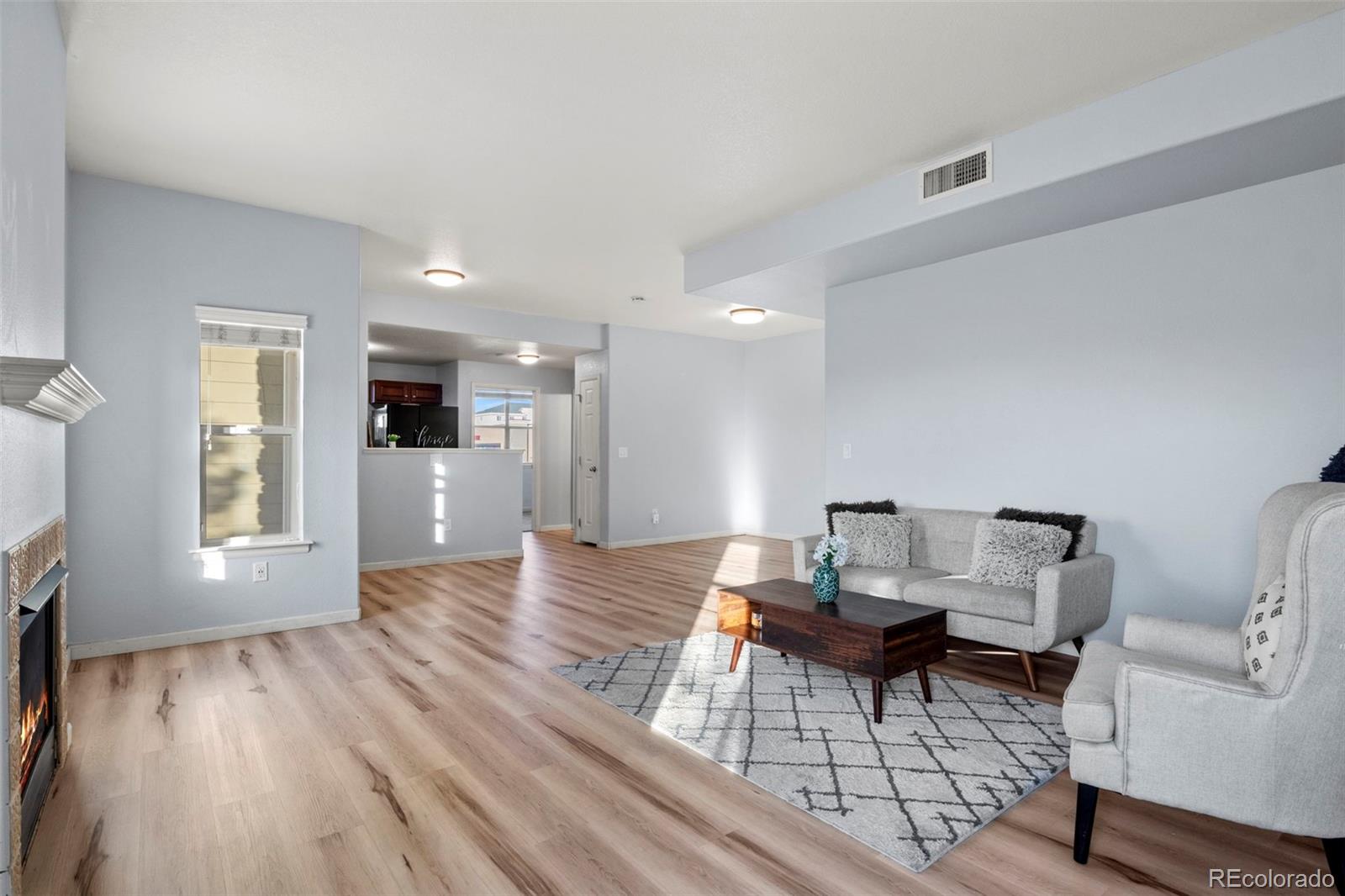 MLS Image #3 for 5800  tower road,denver, Colorado