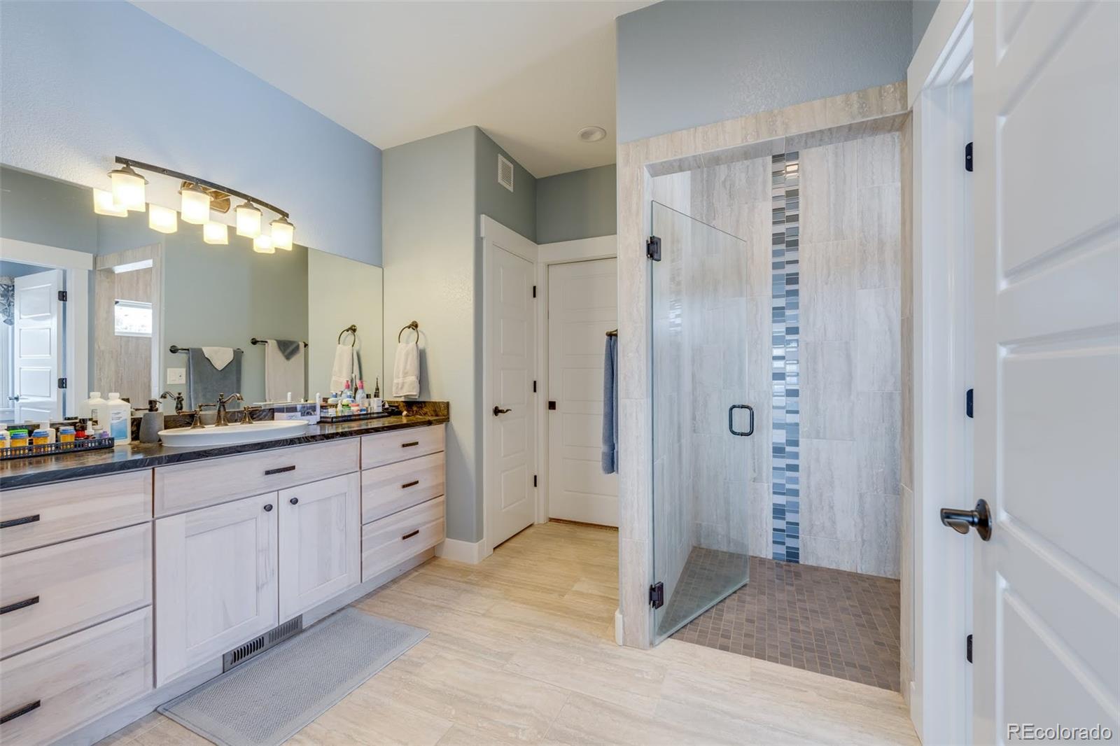 MLS Image #24 for 33001  oak way,trinidad, Colorado