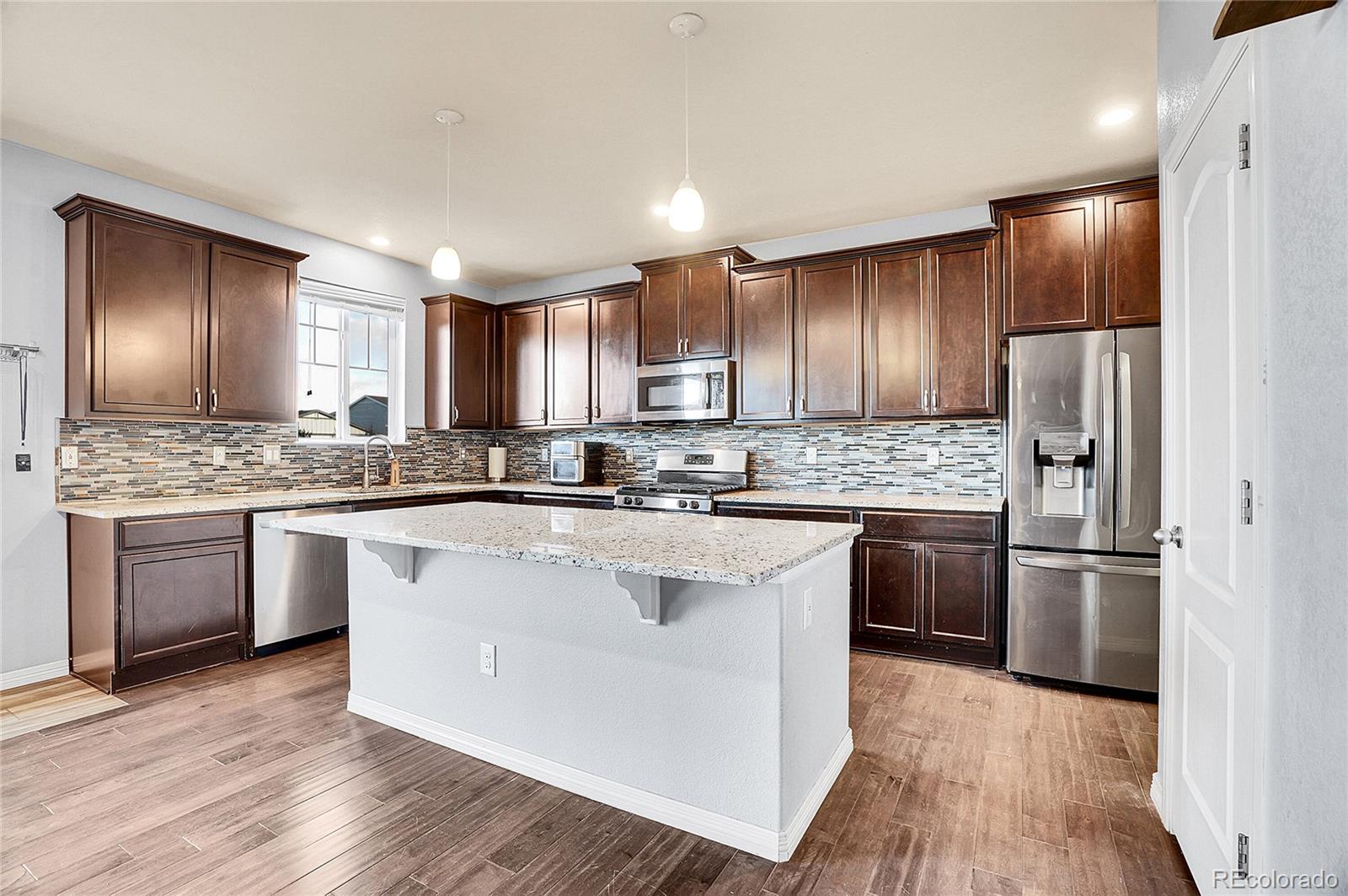 MLS Image #13 for 6061  miners peak circle,frederick, Colorado