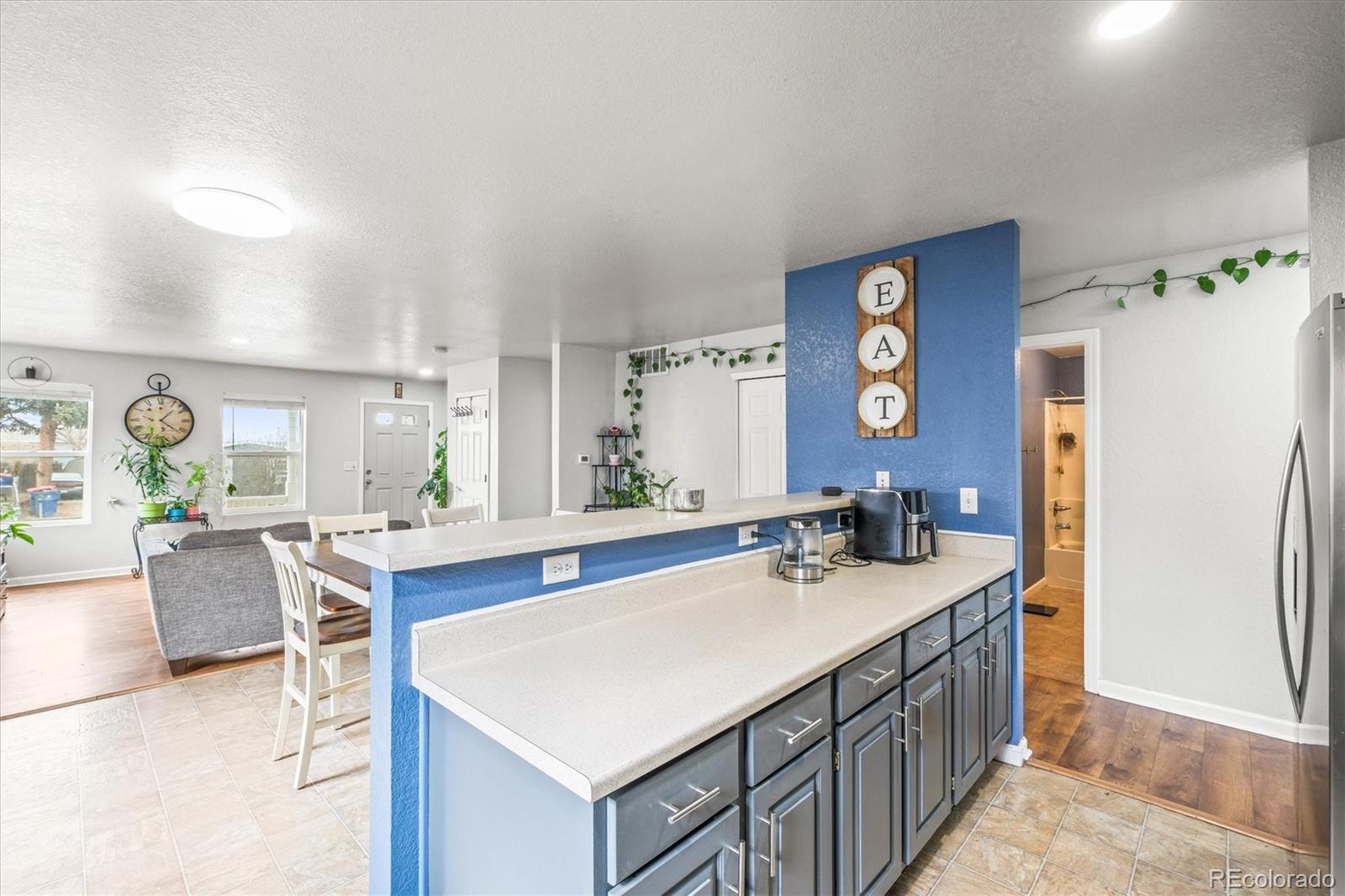 MLS Image #12 for 520  glen ayre street,dacono, Colorado