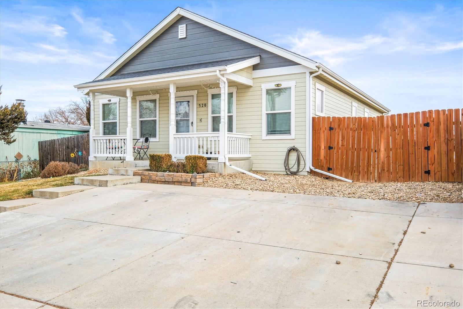 MLS Image #2 for 520  glen ayre street,dacono, Colorado