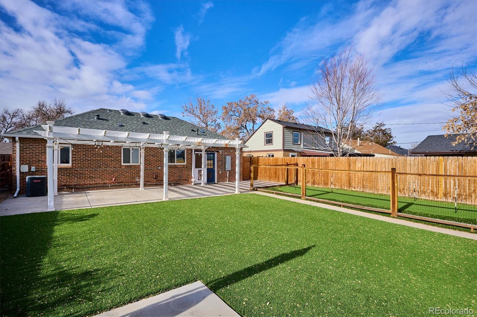 MLS Image #26 for 2686  poplar street,denver, Colorado