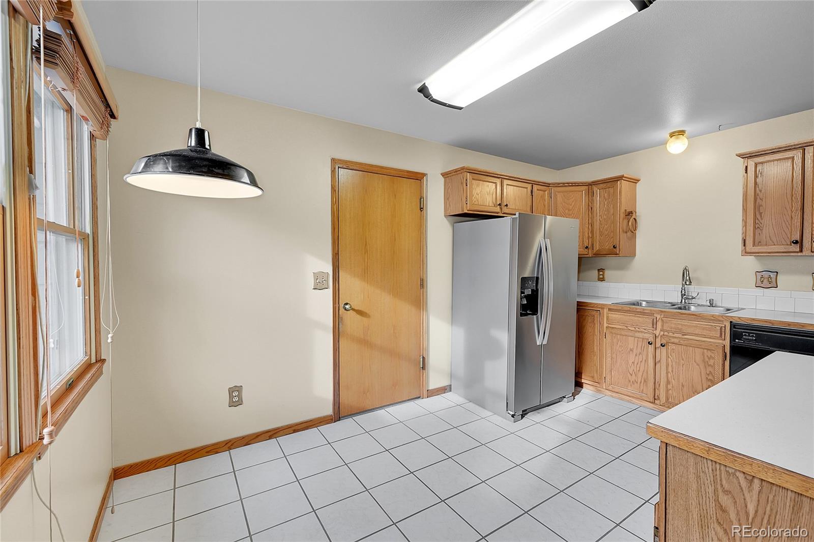 MLS Image #9 for 213 e 42nd street,loveland, Colorado