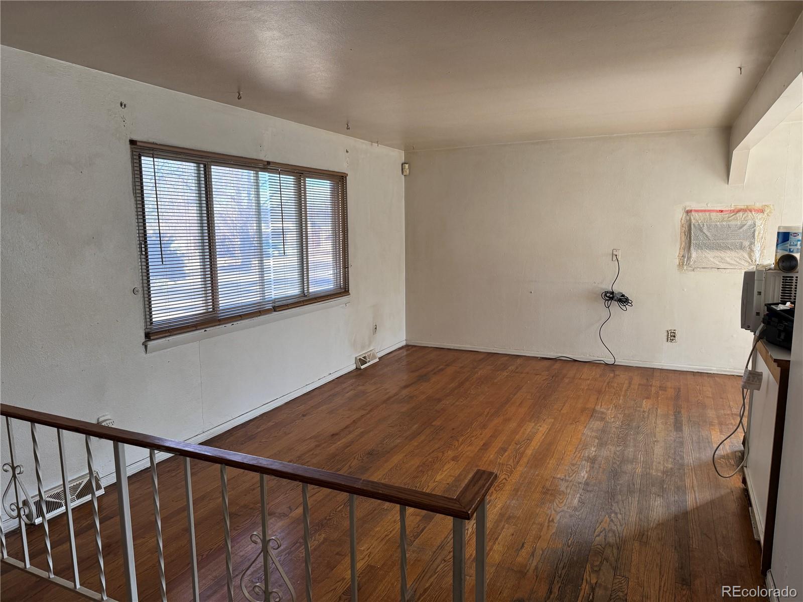 MLS Image #10 for 3073  zion street,aurora, Colorado