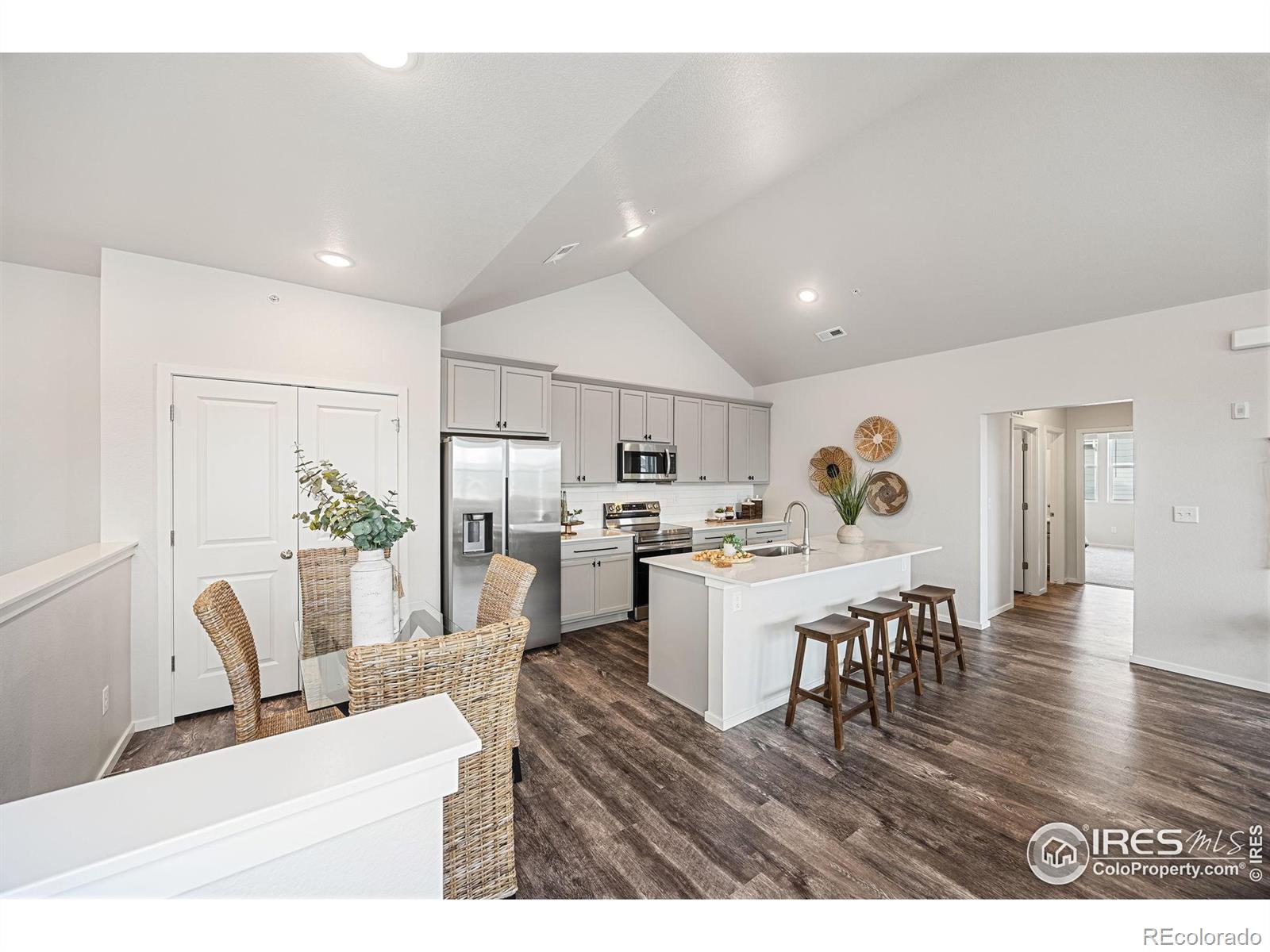 MLS Image #4 for 2102  setting sun drive,windsor, Colorado