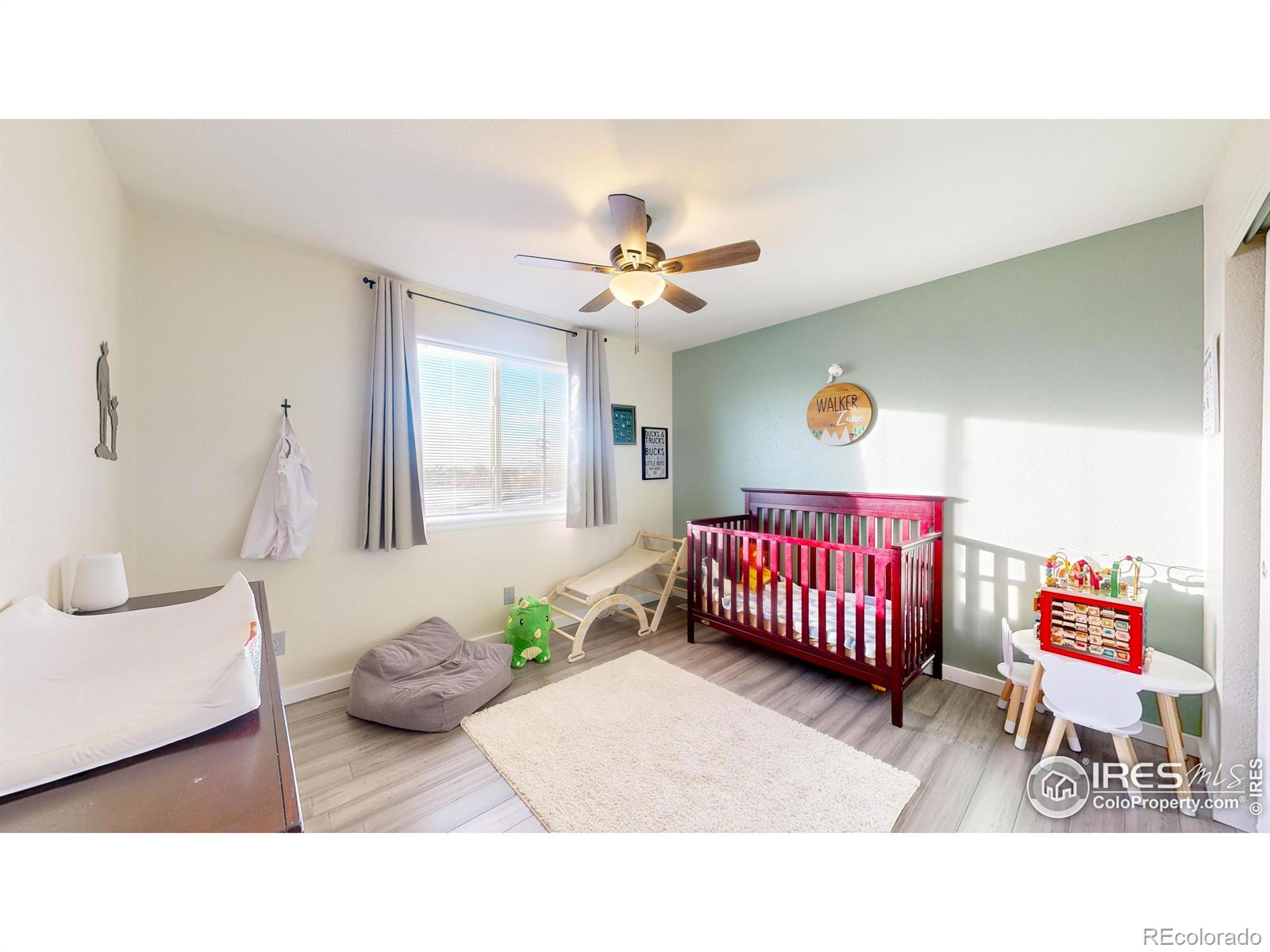 MLS Image #10 for 8208  clayton court,denver, Colorado