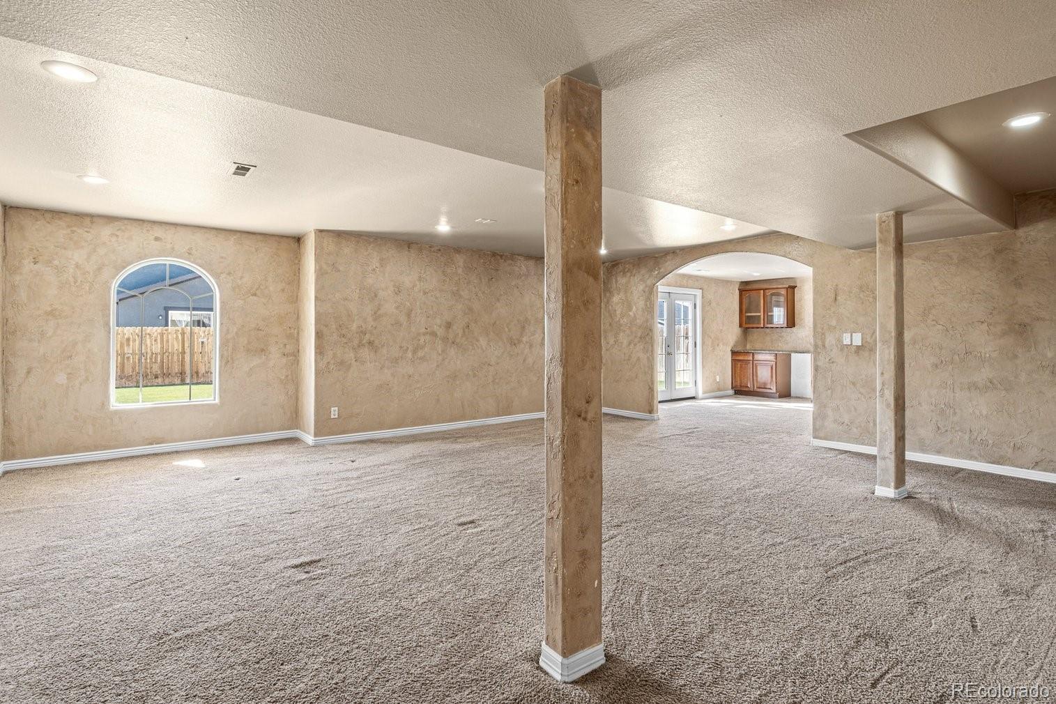 MLS Image #26 for 4577  crested hill,pueblo, Colorado