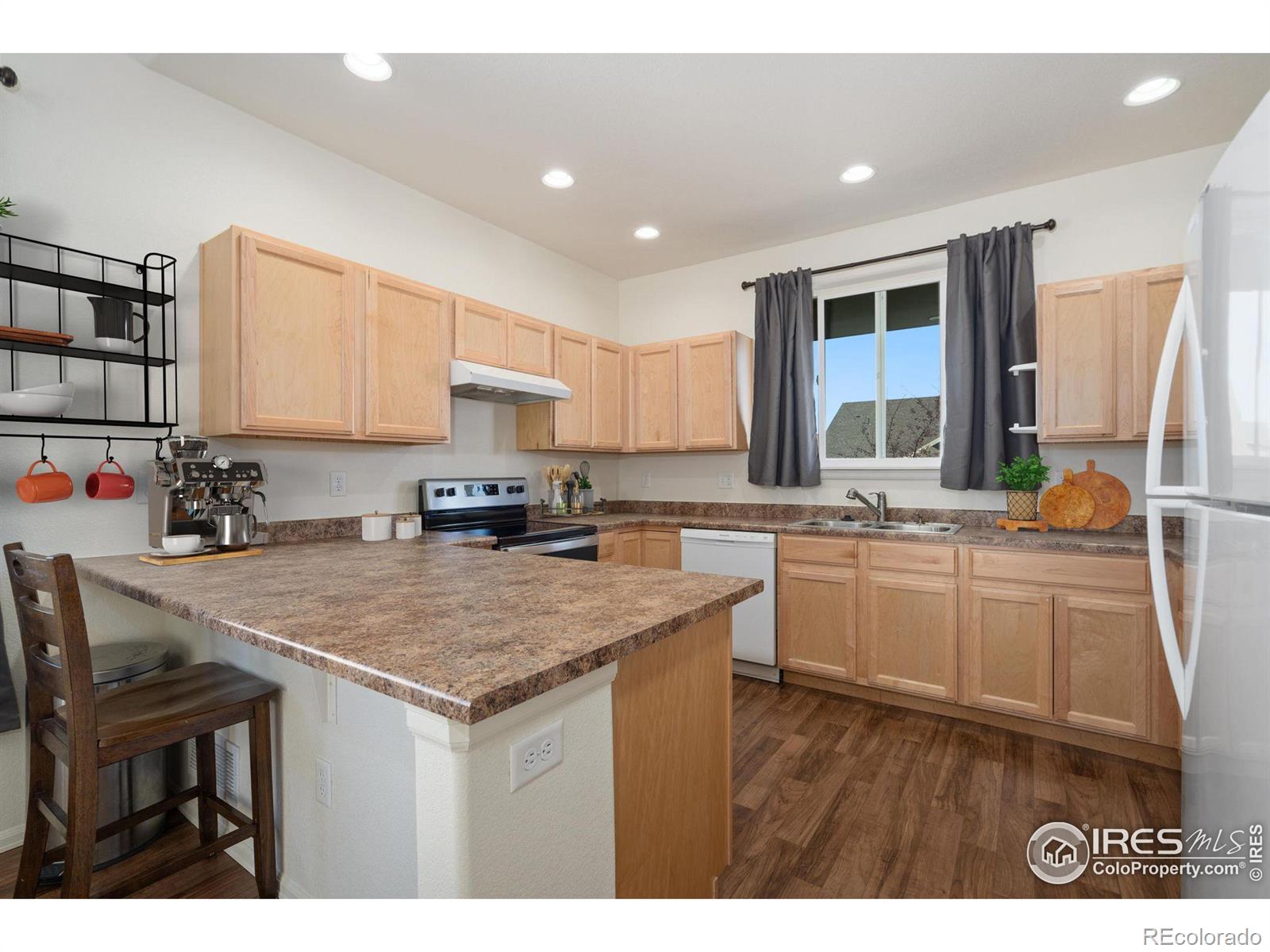 MLS Image #8 for 905  barasingha street,severance, Colorado