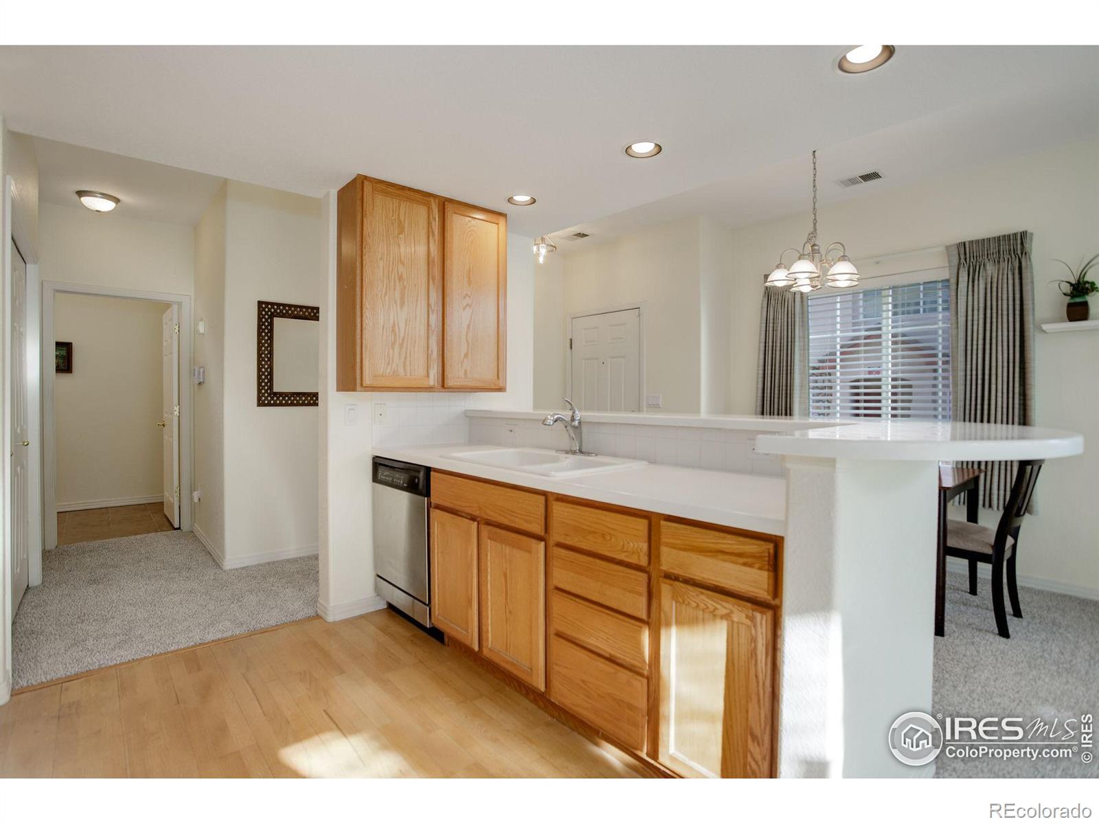 MLS Image #5 for 10710  eliot circle,westminster, Colorado