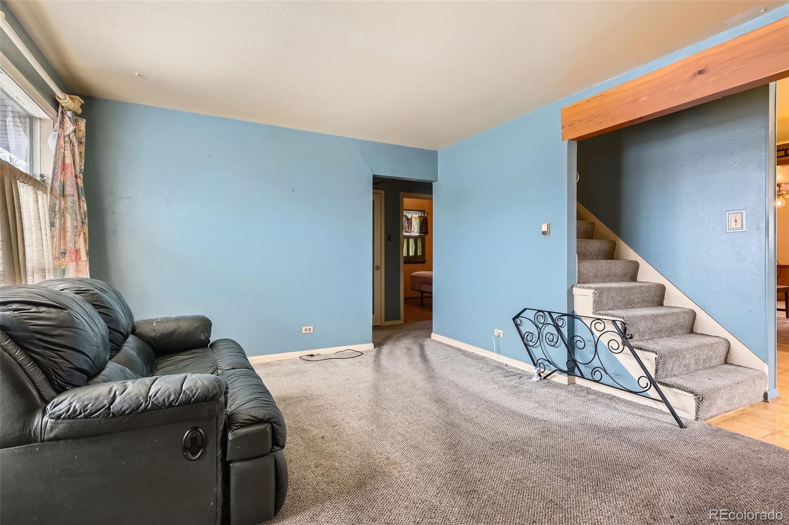 MLS Image #5 for 1390 w gill place,denver, Colorado