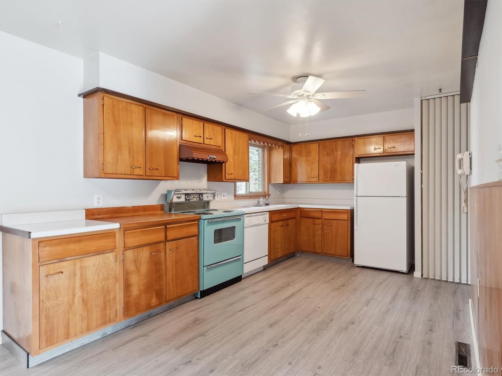 MLS Image #5 for 13095 w 23rd avenue,golden, Colorado