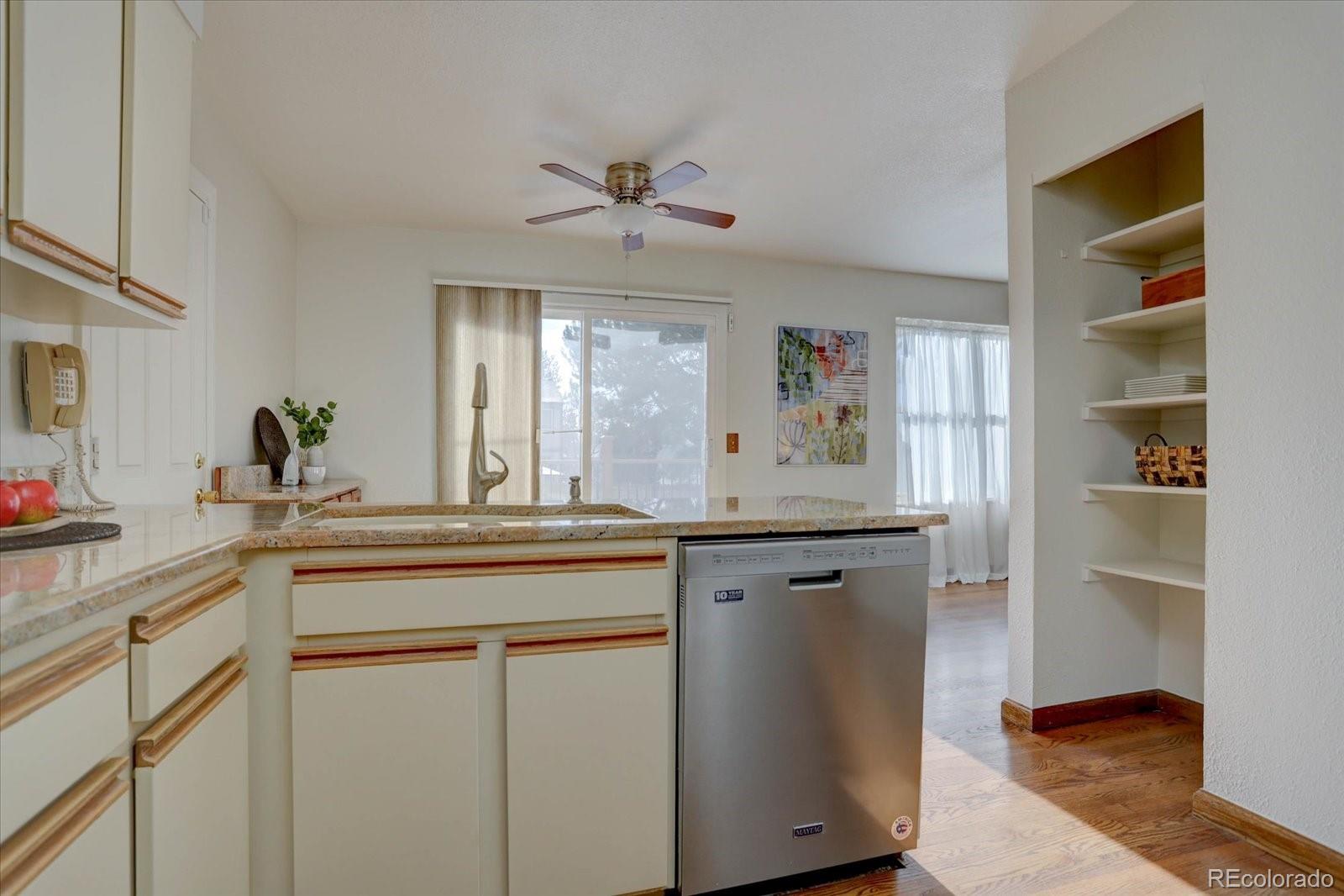 MLS Image #13 for 1455 s vaughn circle,aurora, Colorado