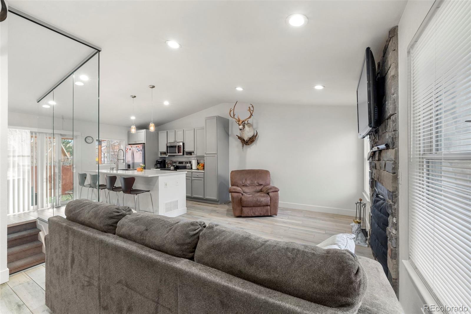 MLS Image #6 for 4407  genoa street,denver, Colorado