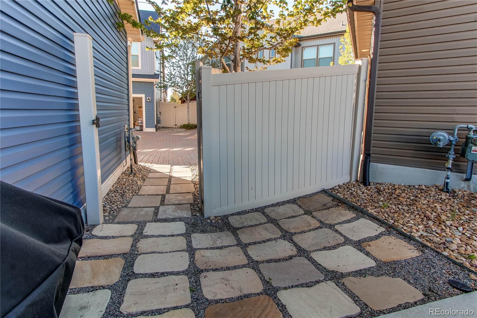 MLS Image #32 for 19149 e 55th avenue,denver, Colorado