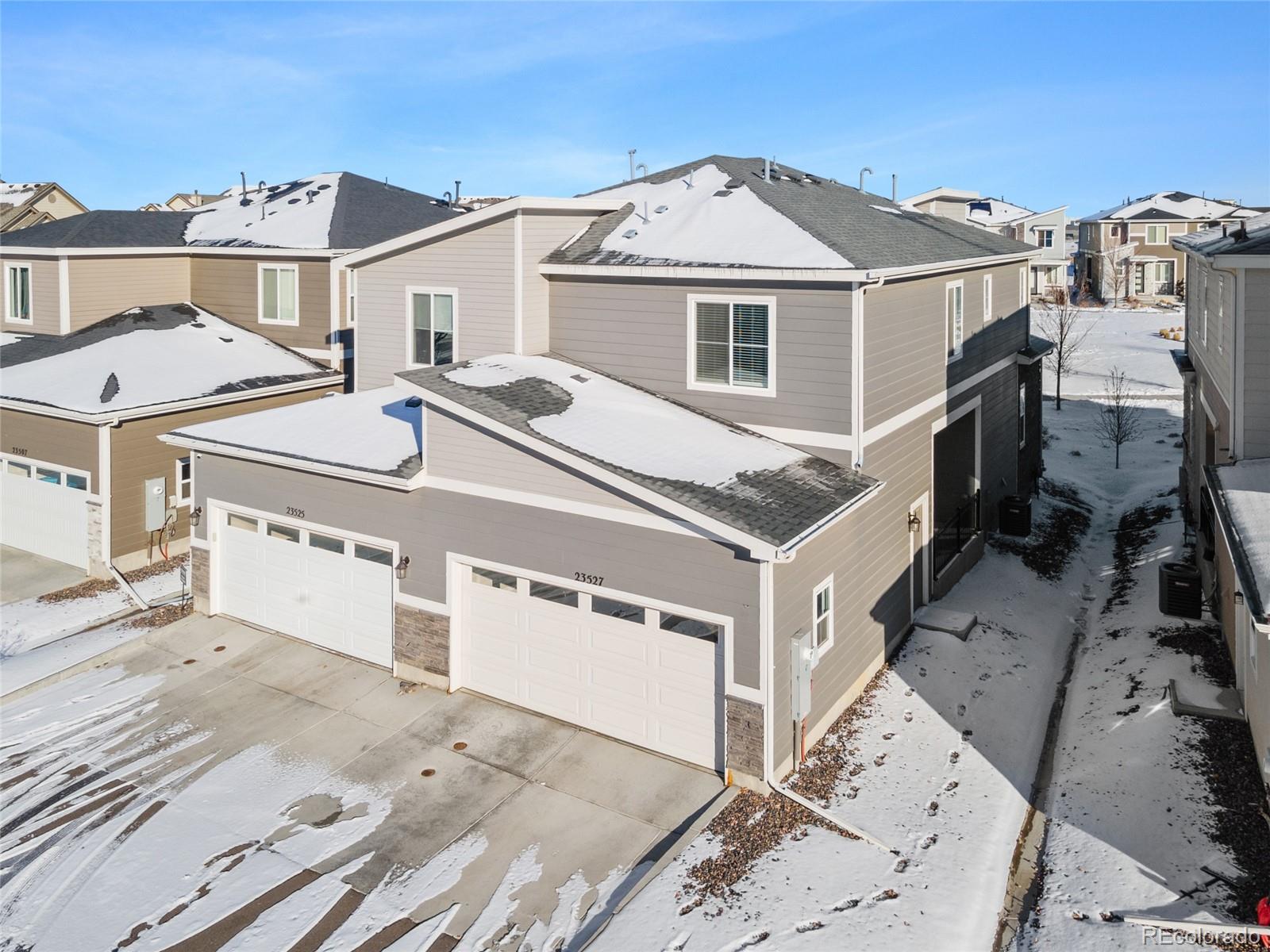 MLS Image #31 for 23527 e 5th place,aurora, Colorado