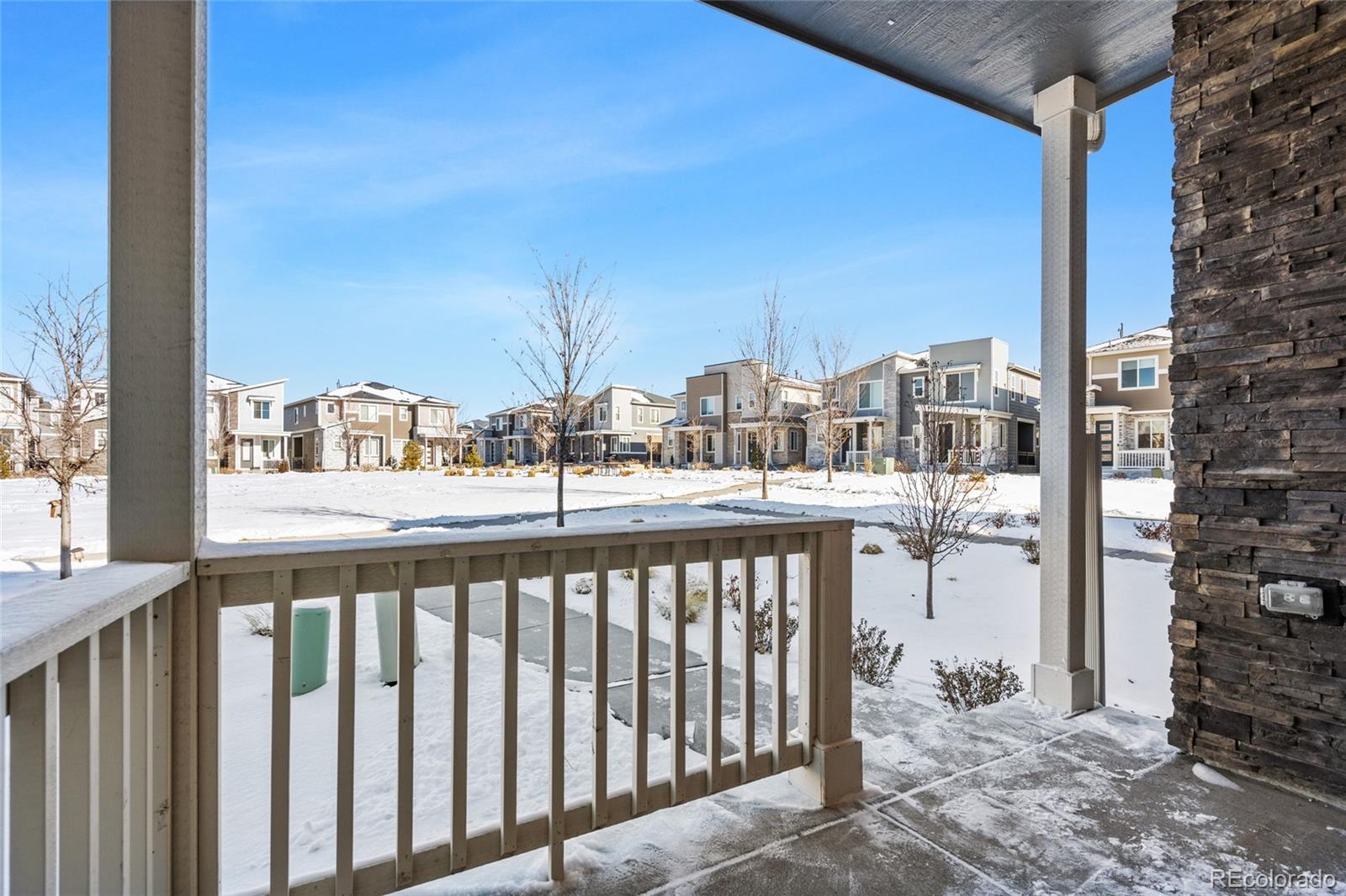 MLS Image #5 for 23527 e 5th place,aurora, Colorado