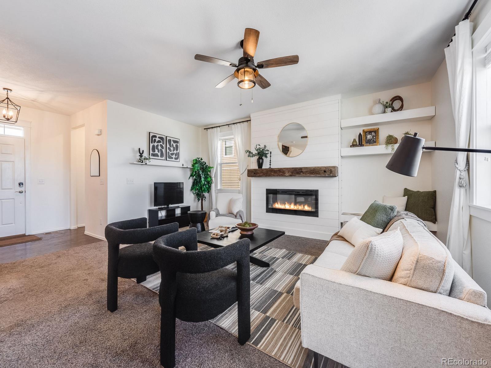 MLS Image #2 for 6044  point rider circle,castle rock, Colorado