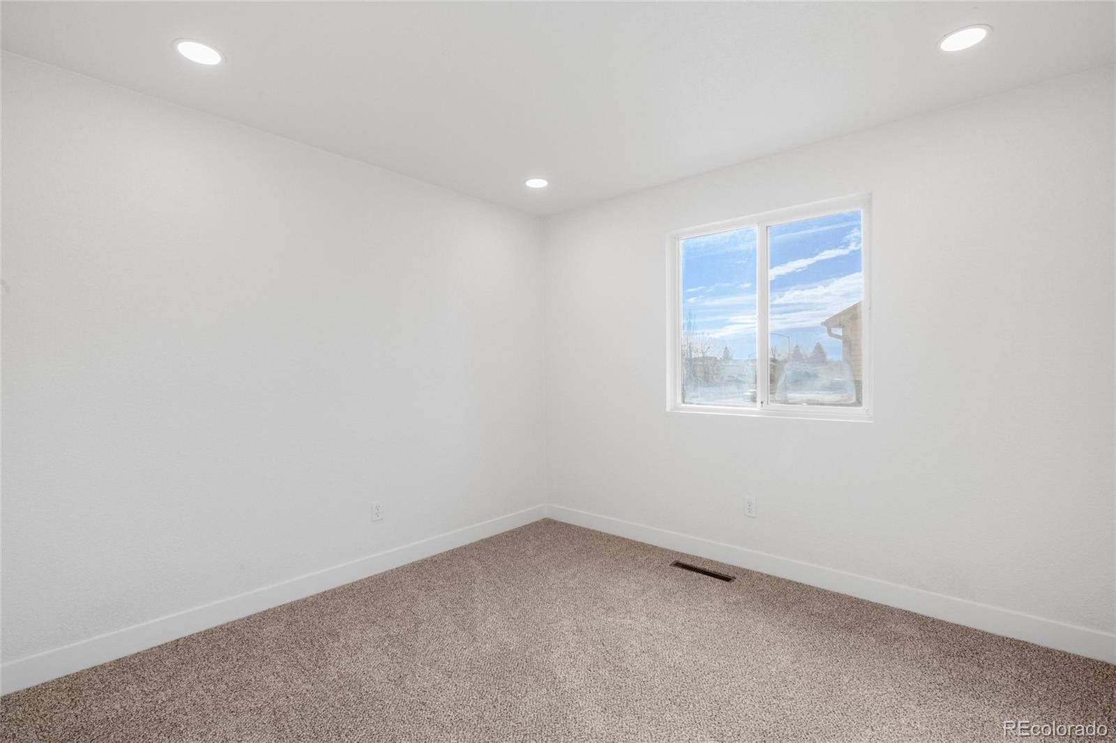 MLS Image #25 for 1121 e 7th avenue circle,broomfield, Colorado