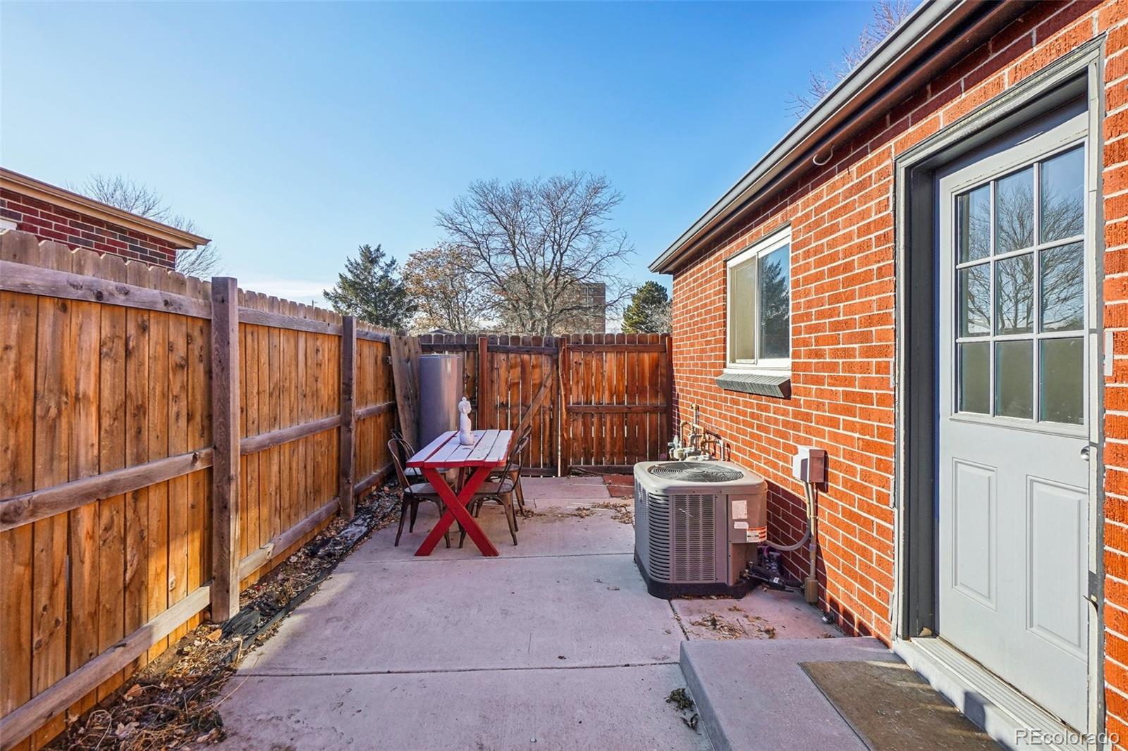 MLS Image #18 for 3324 n glencoe street,denver, Colorado