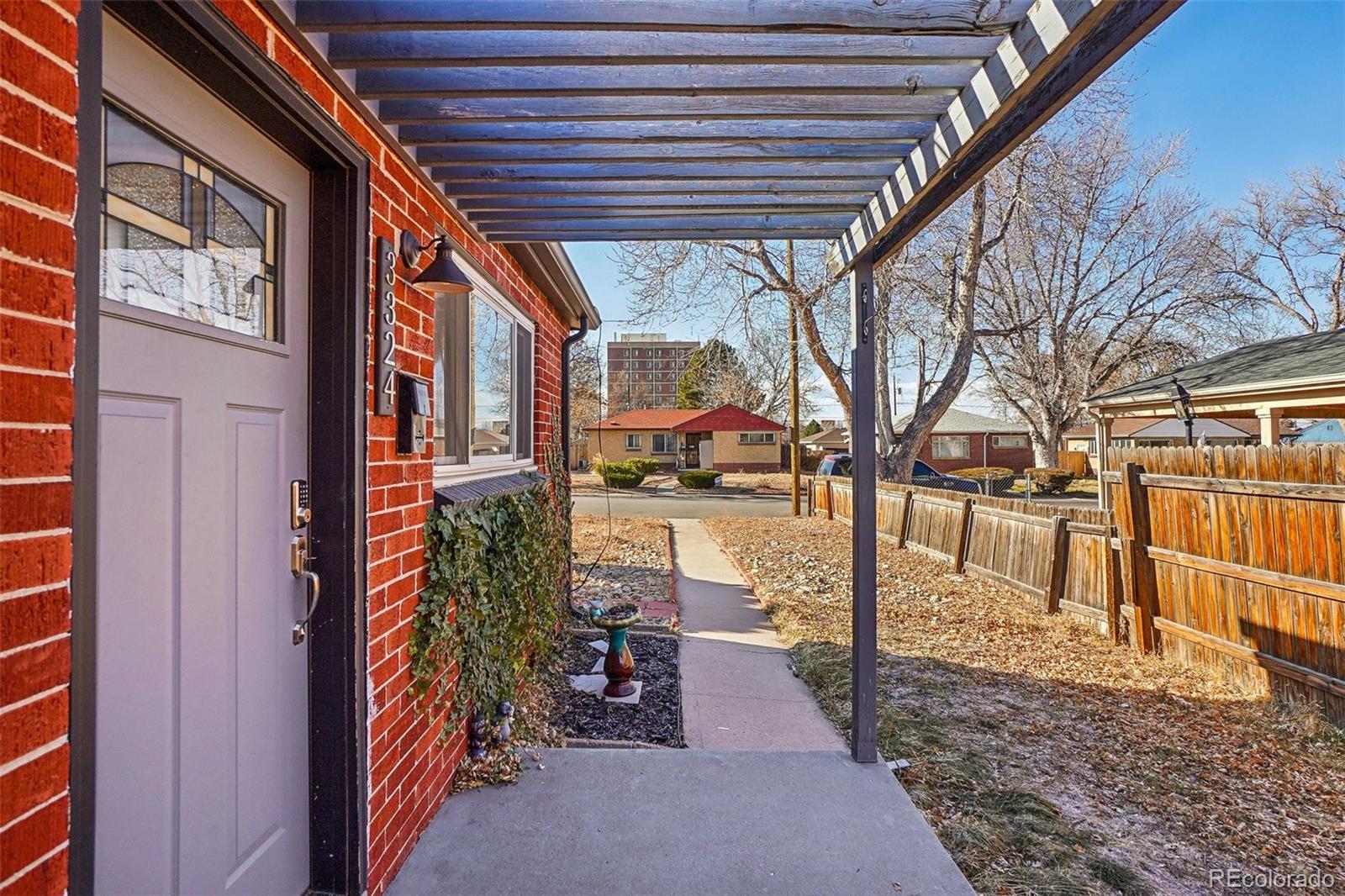 MLS Image #4 for 3324 n glencoe street,denver, Colorado